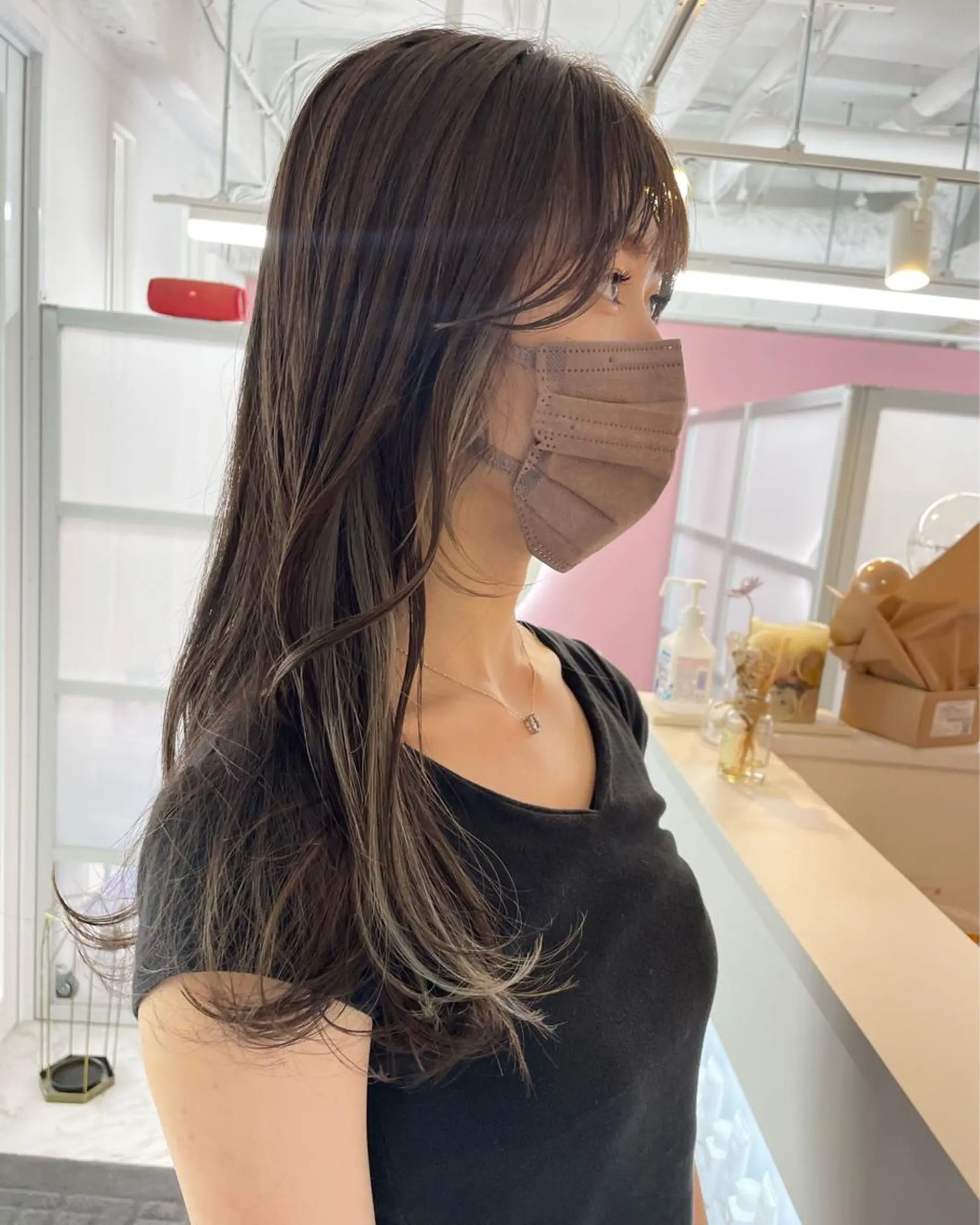 ロング 赤味消しcolor 🌿🤍Ayaのヘアスタイル