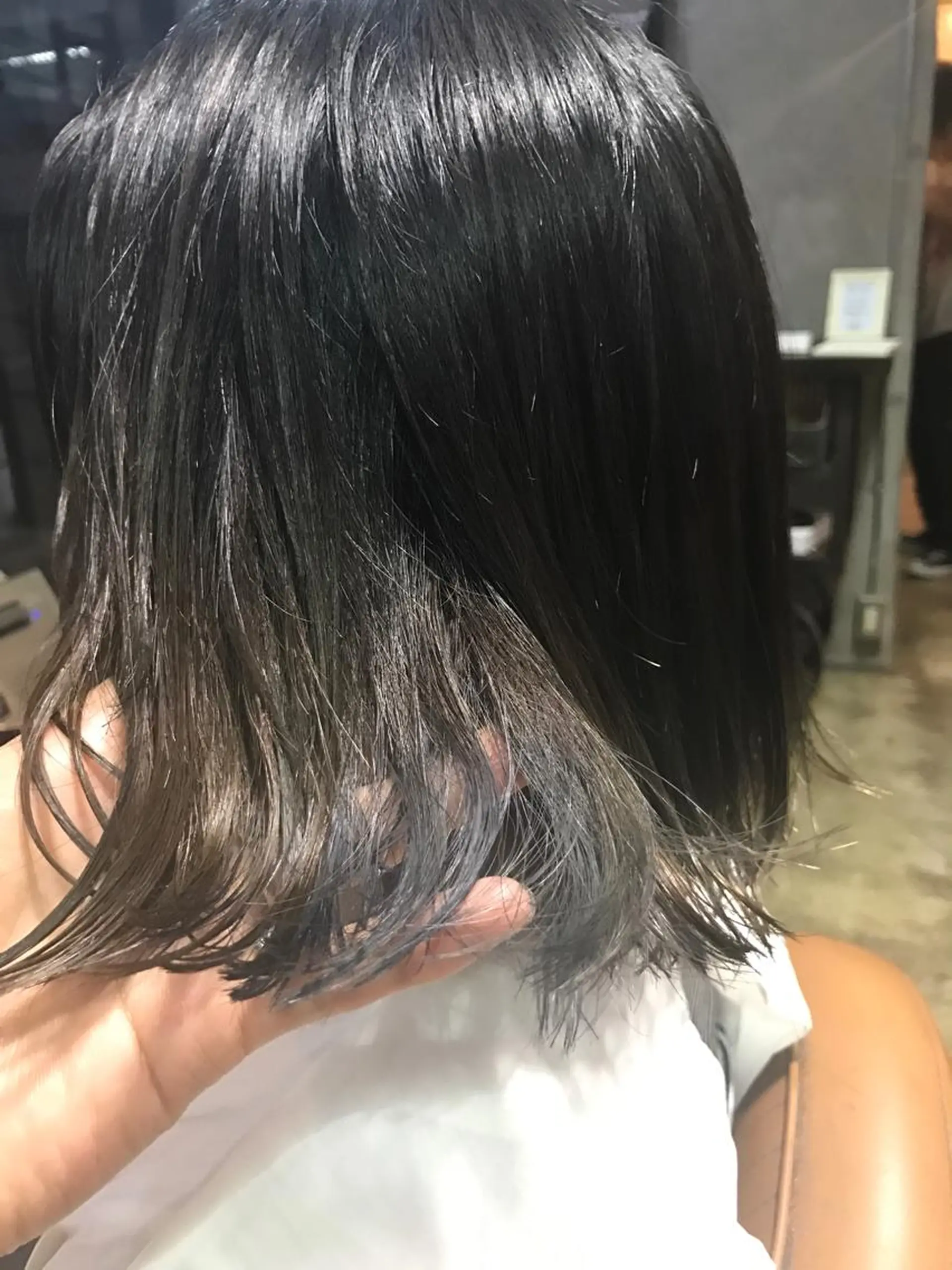 ショート カラー パーマ ヘアアレンジ メンズ キッズ ネイル マツエク・マツパ シルバー シルバー サロンドミルク 原宿のヘアスタイル