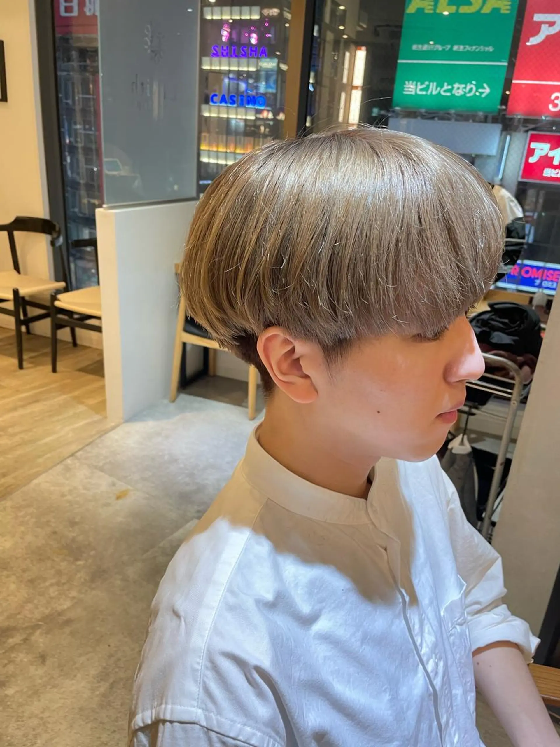 ショート RAF   TOKYO所属・複雑履歴に対応ブリー チ無しダブルカラーのヘアスタイル