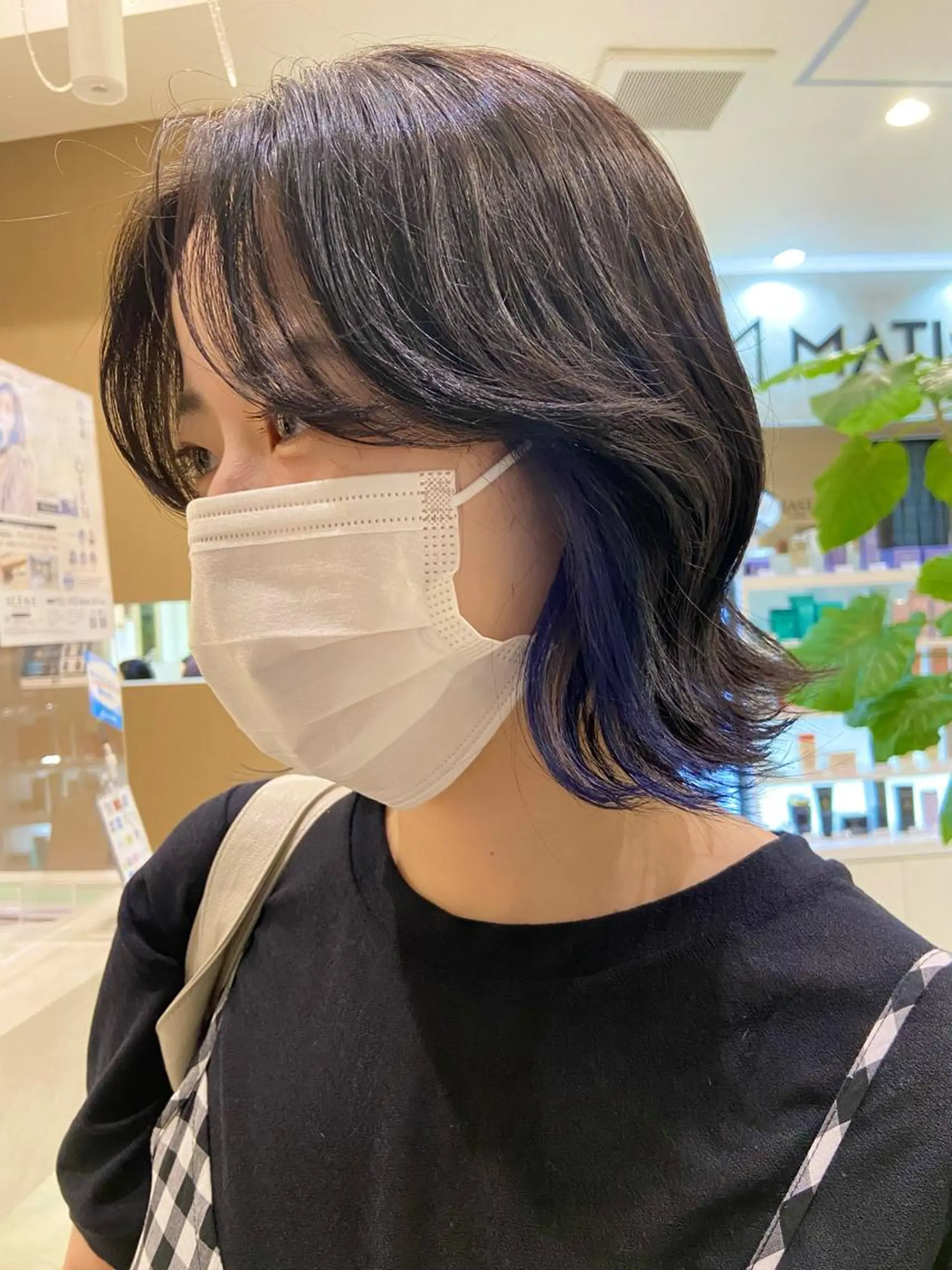 ショート ヘアカラー 淺谷 美紀のヘアスタイル