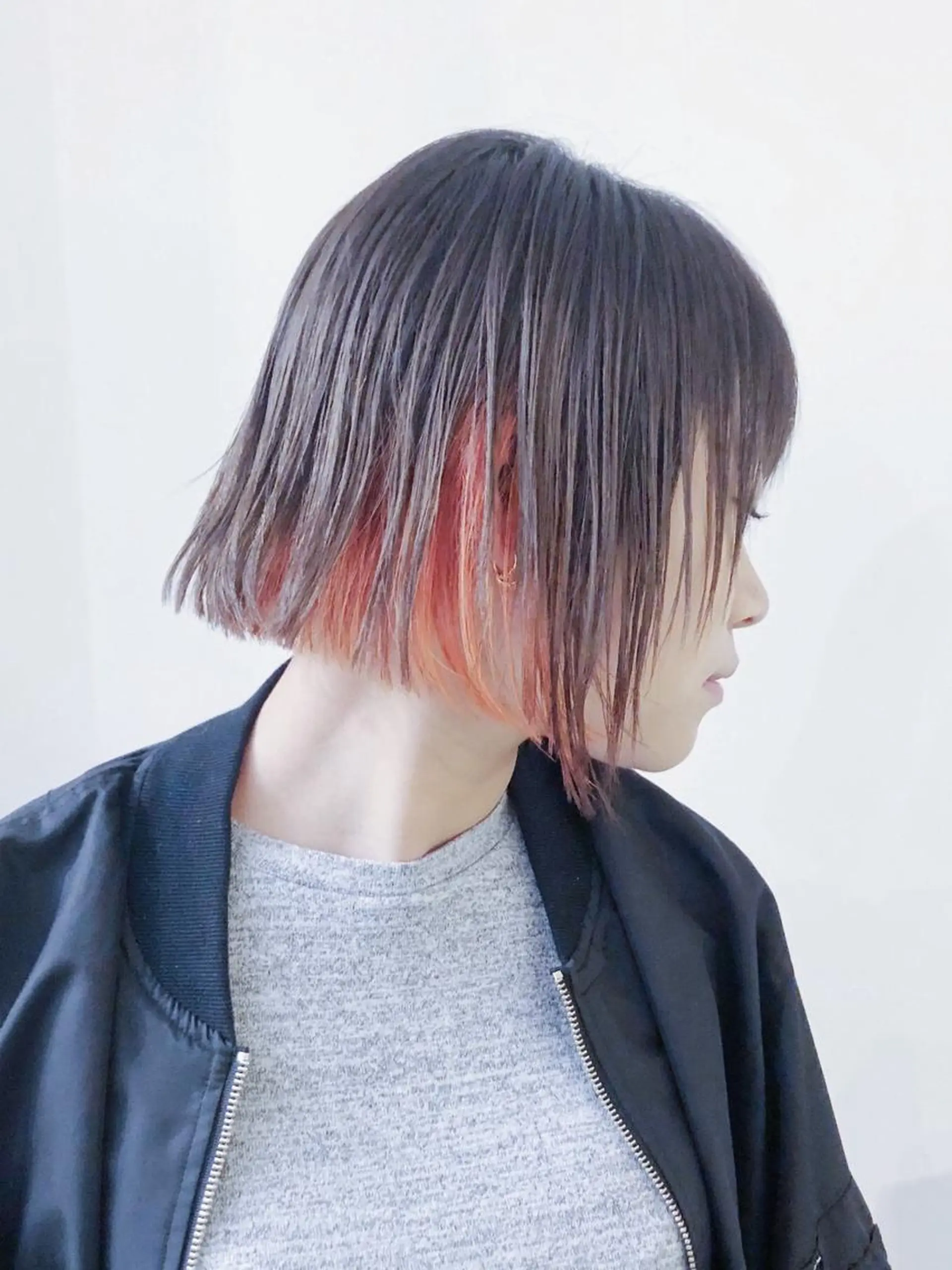 ショート カット ヘアカラー 鈴木 マサアキのヘアスタイル