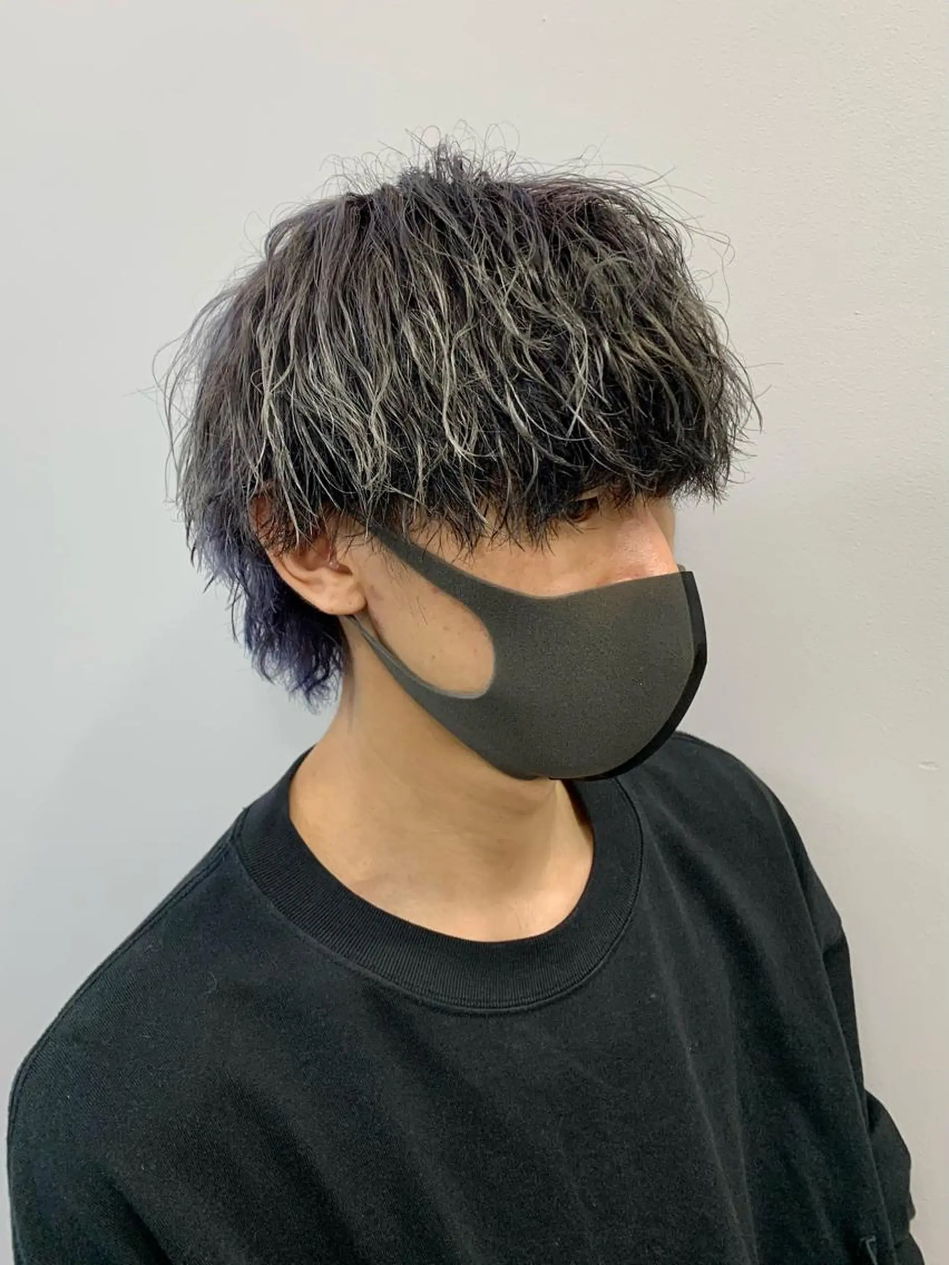 ショート カラー パーマ メンズ メンズブリーチ メンズパーマ ブリーチ カット ヘアカラー パーマ メンズ特化美容師/ 藤戸 椋のヘアスタイル