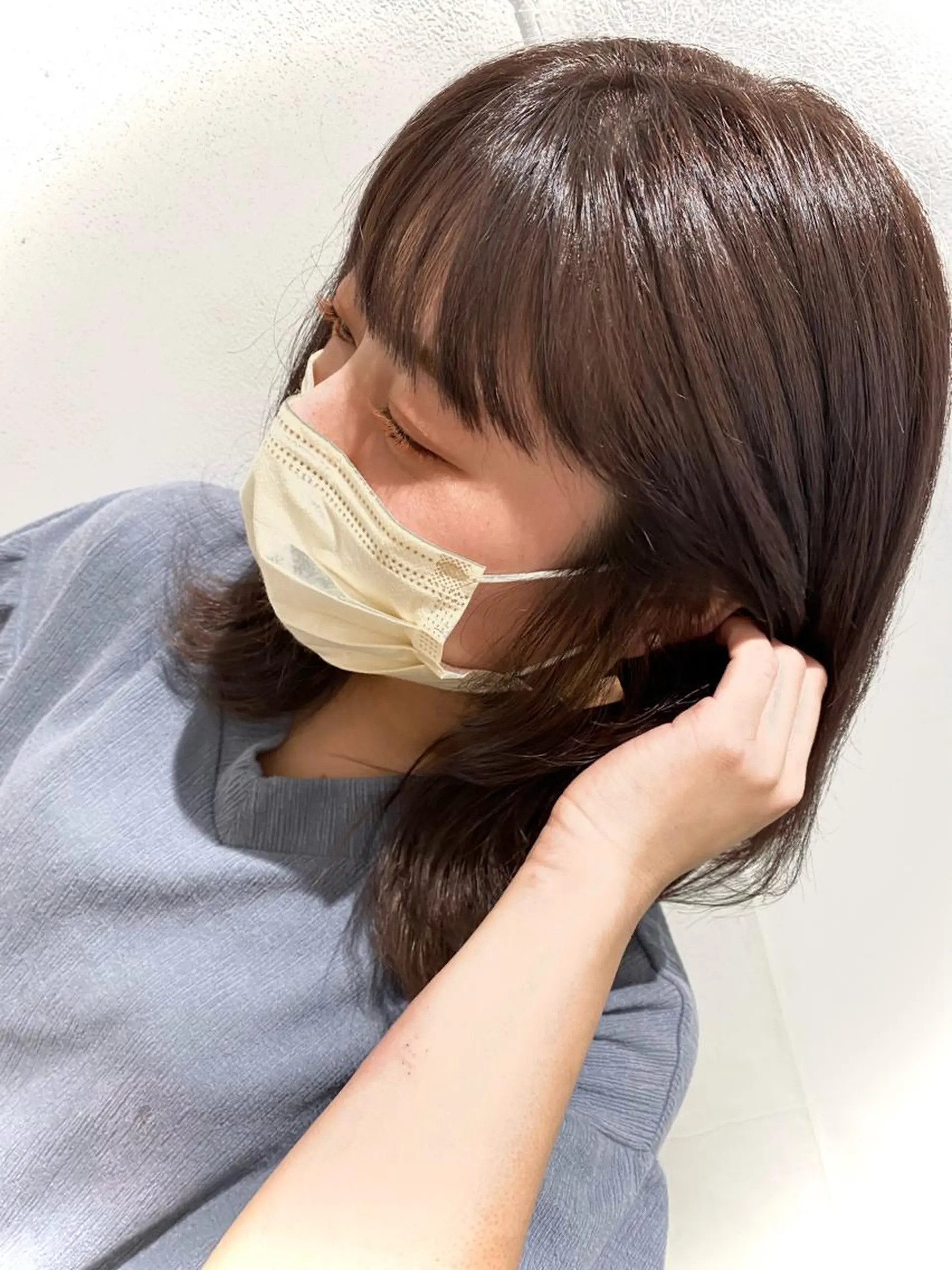 セミロング カラー パープルカラー ✨くびれスタイル✨️ 戸嶋穂乃香のヘアスタイル