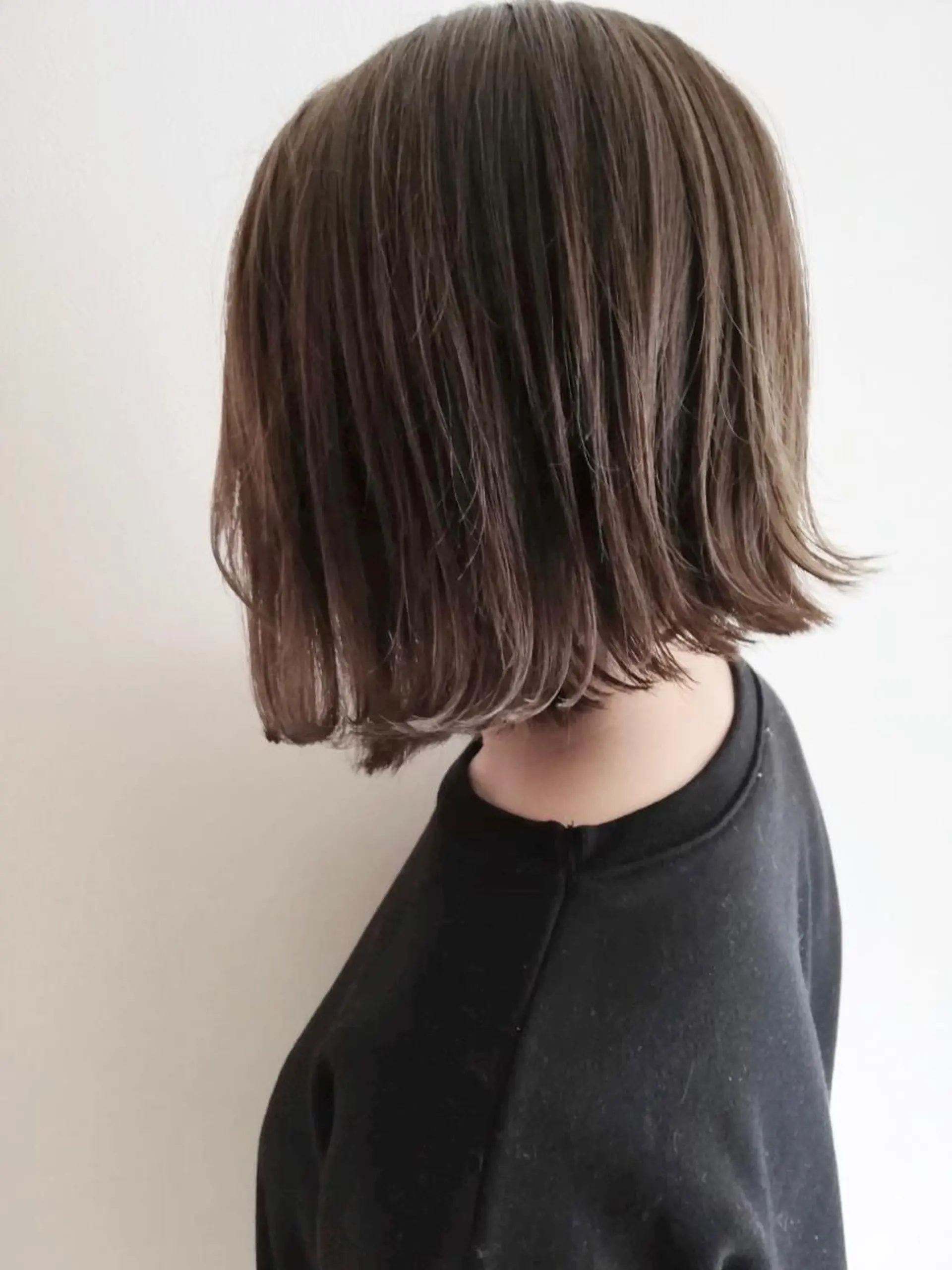 ミディアム カラー OFF YUYAのヘアスタイル