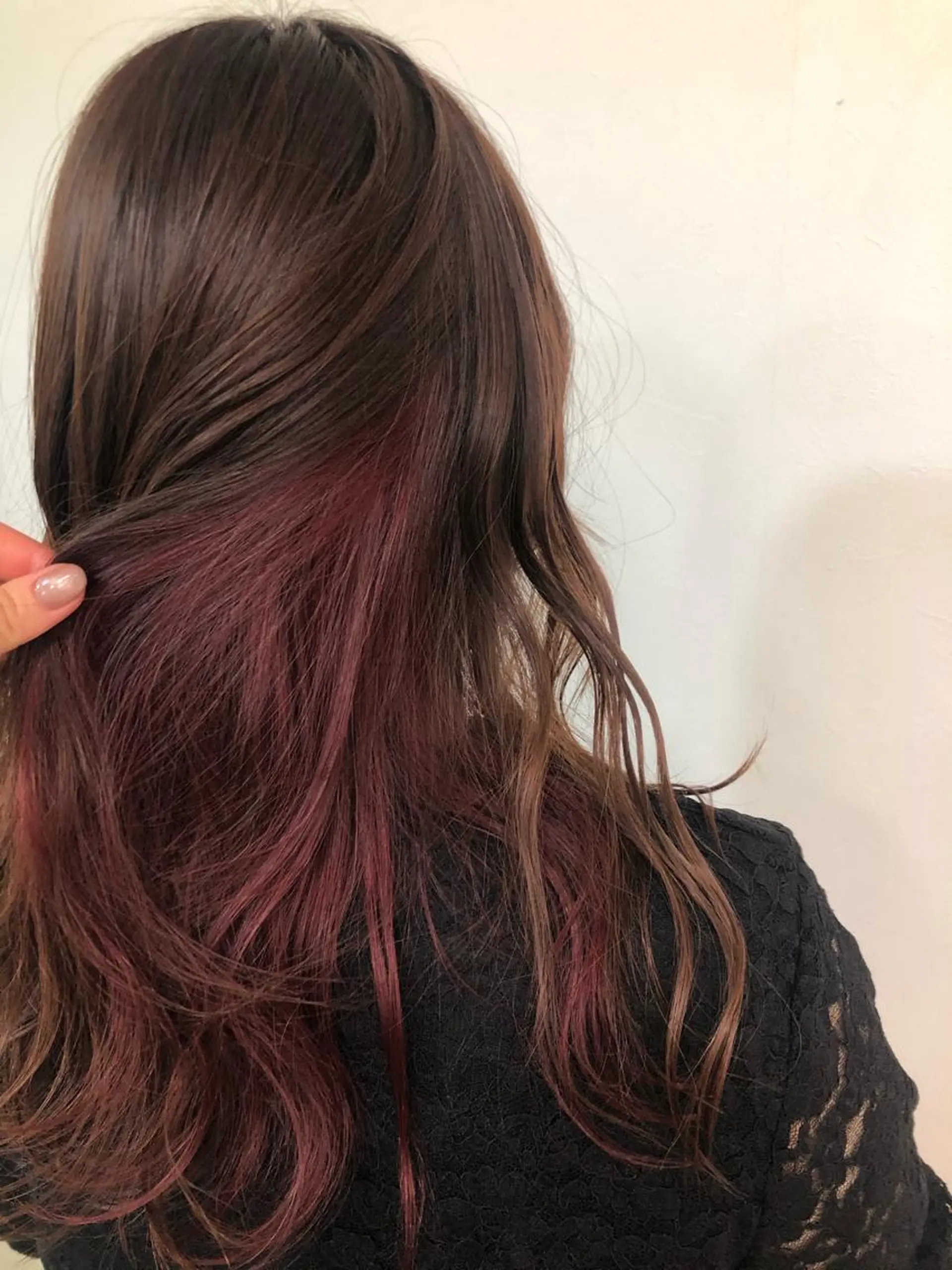 ロング カラー ブリーチ 茂原 麻生のヘアスタイル