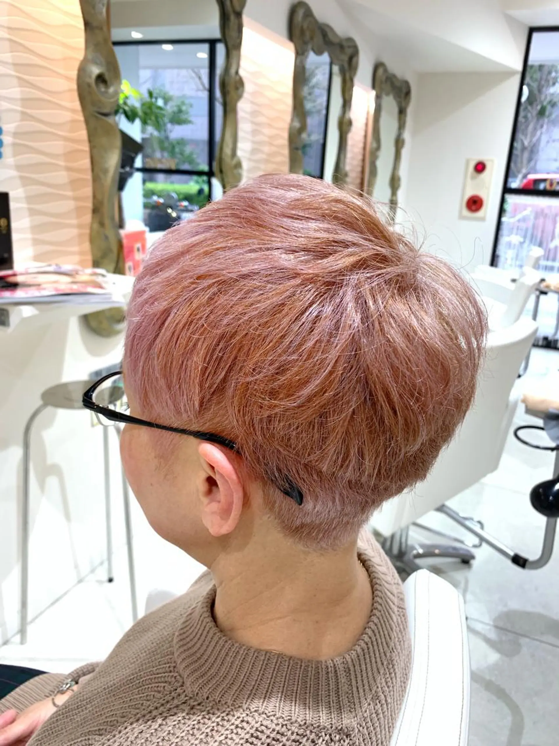 ショート カラー ヘアカラー トリートメント 松吉 純平のヘアスタイル