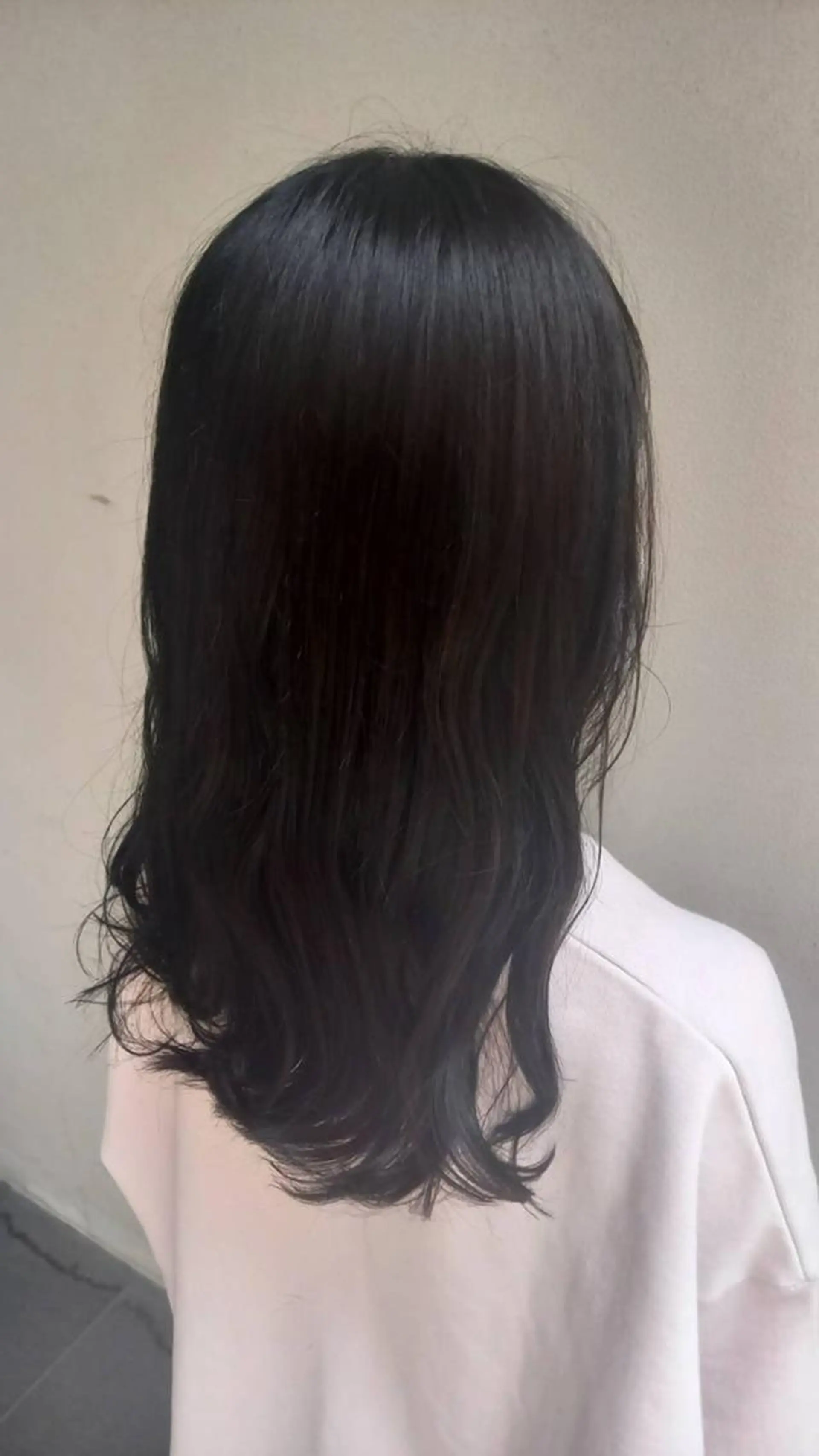 セミロング Anna Lanna表参道所属・⭐髪質改善⭐韓国風 ディレクターＫＯＨのヘアスタイル