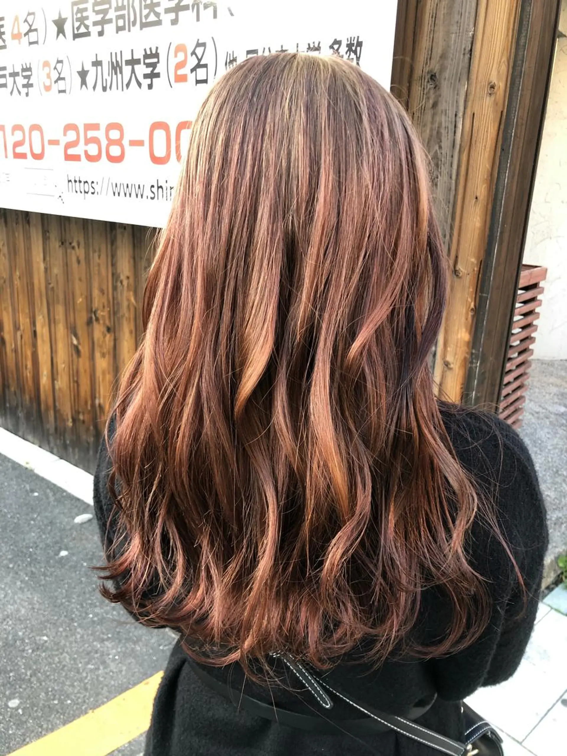 ロング ヘアカラー 國次 夕貴のヘアスタイル