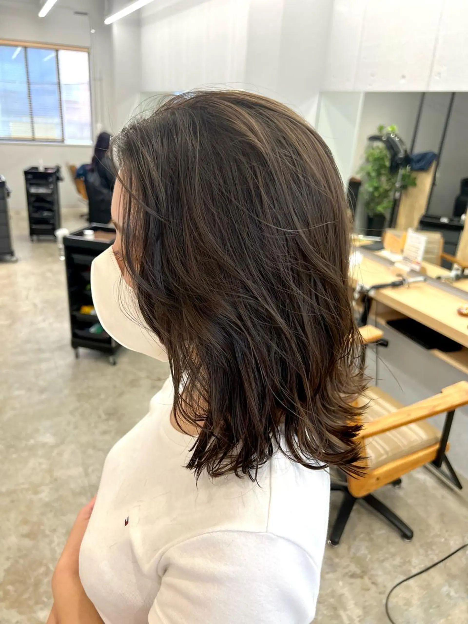 ミディアム カラー ブラウンカラー ショコラブラウン 代表　YUKI ☆のヘアスタイル