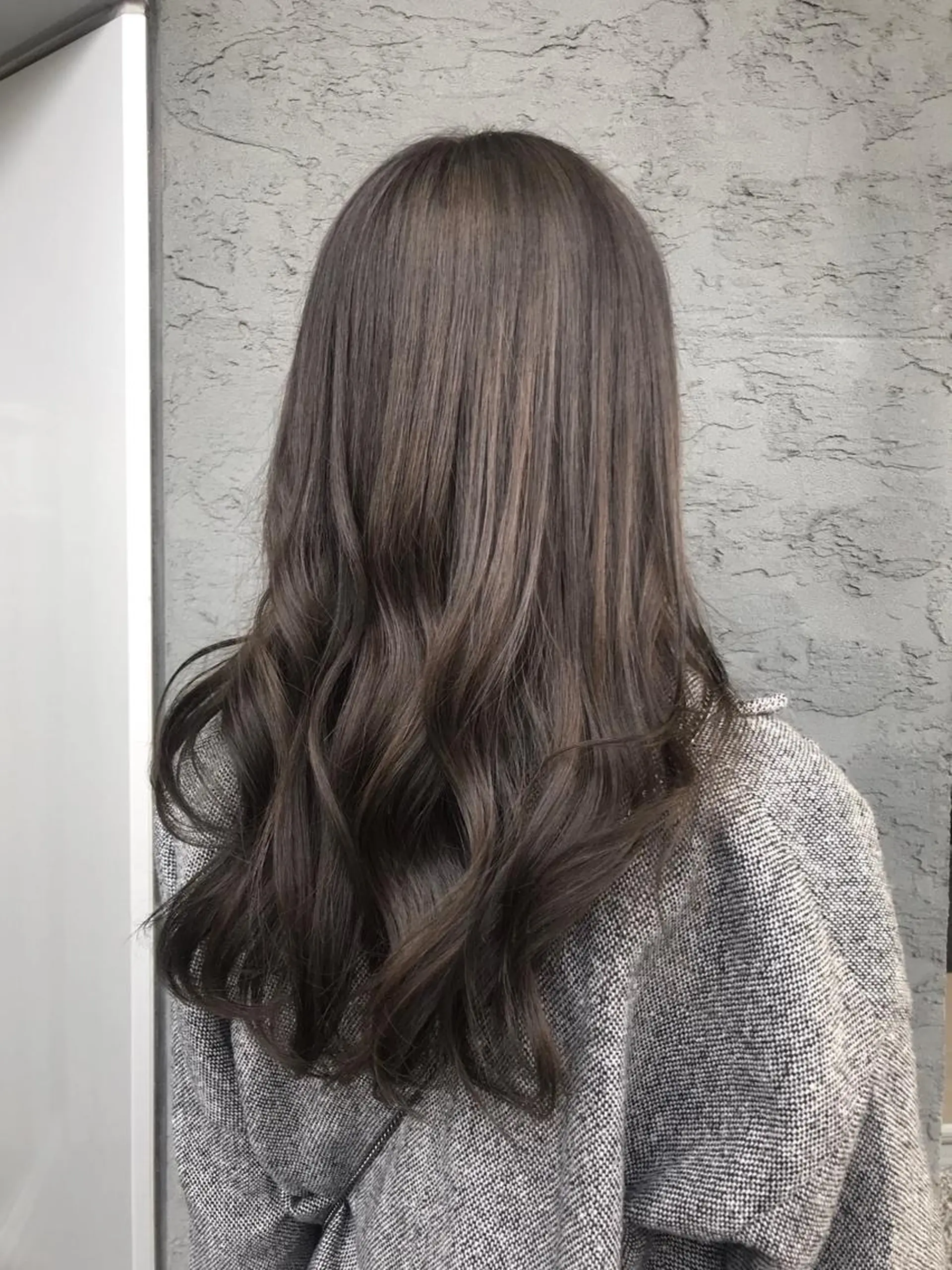 ロング カラー 佐山 聖玲奈のヘアスタイル