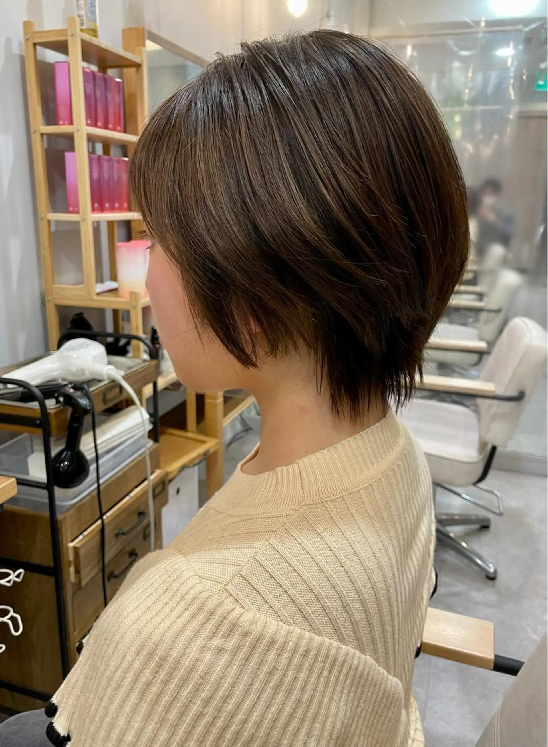 ショート カット 🌈ショートボブ⚪︎ 暖色🌈村山武史のヘアスタイル