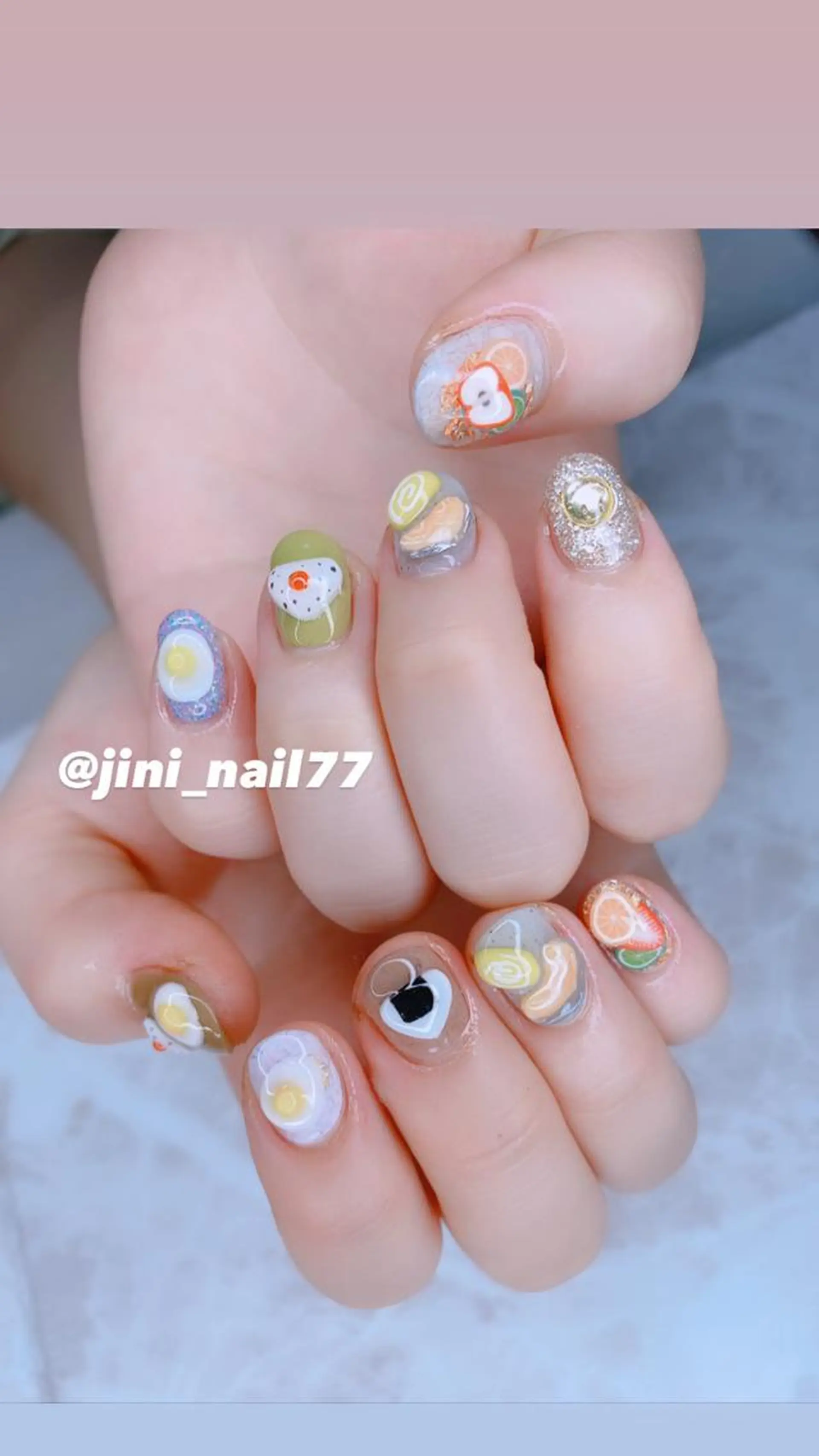 ネイル ハンドネイル JINI NAIL所属・ジニ ネイルのネイルデザイン