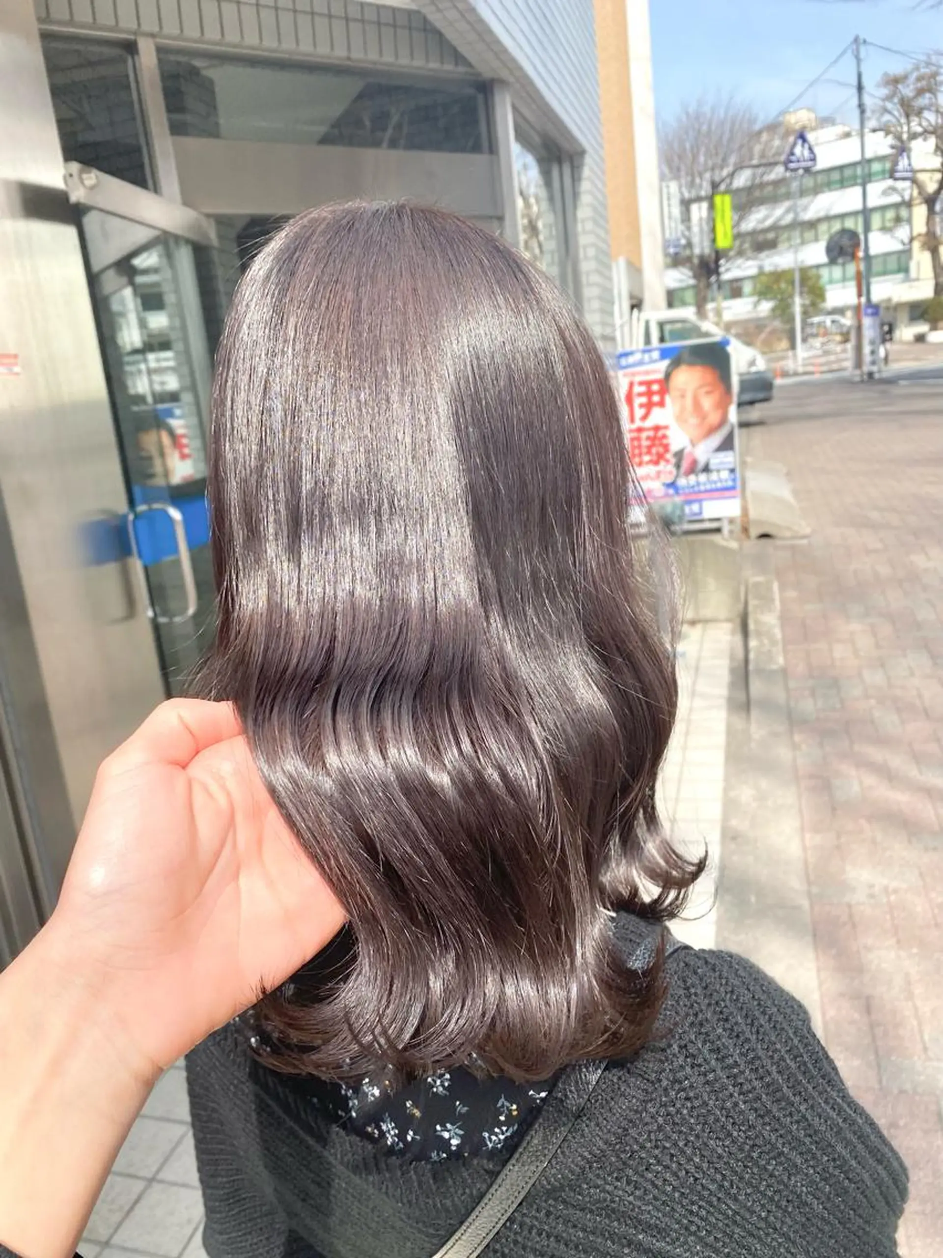 セミロング カラー 🌷愛されヘア🌷 伊藤　万裕のヘアスタイル