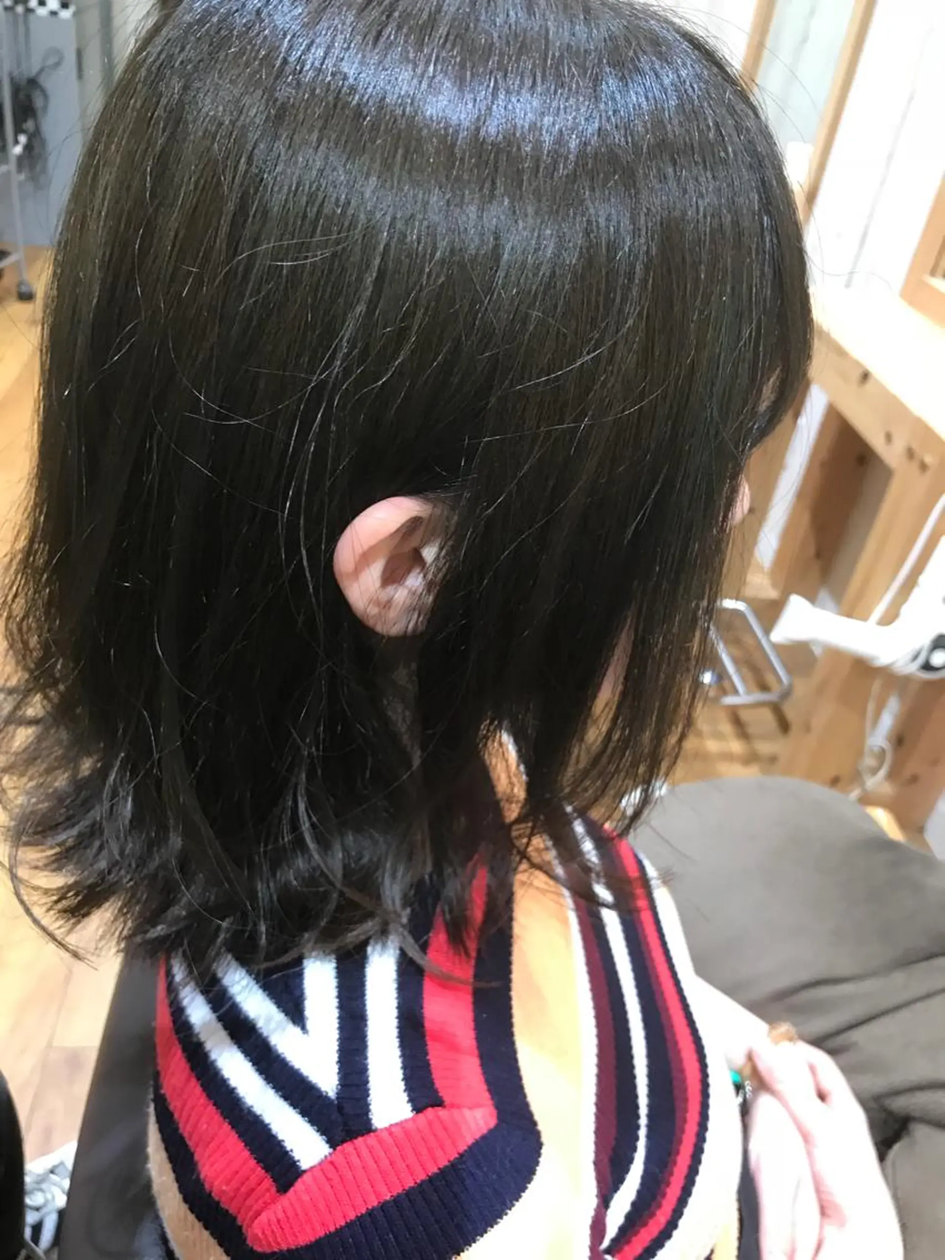 ミディアム ヘアカラー 緑地公園美容室 neohairのヘアスタイル