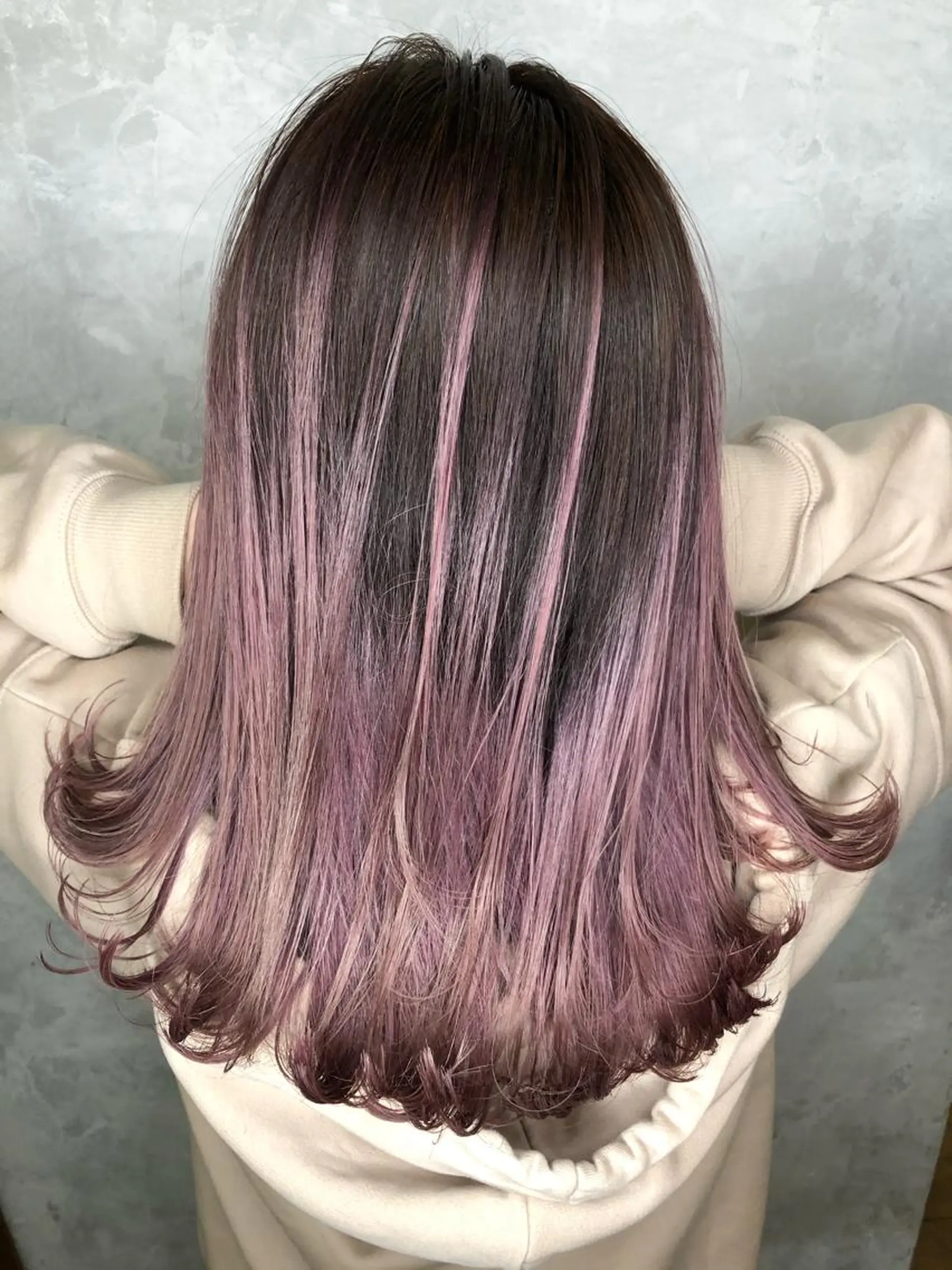 ミディアム カラー ヘアアレンジ ヘアカラー トリートメント 遠藤 拓馬のヘアスタイル