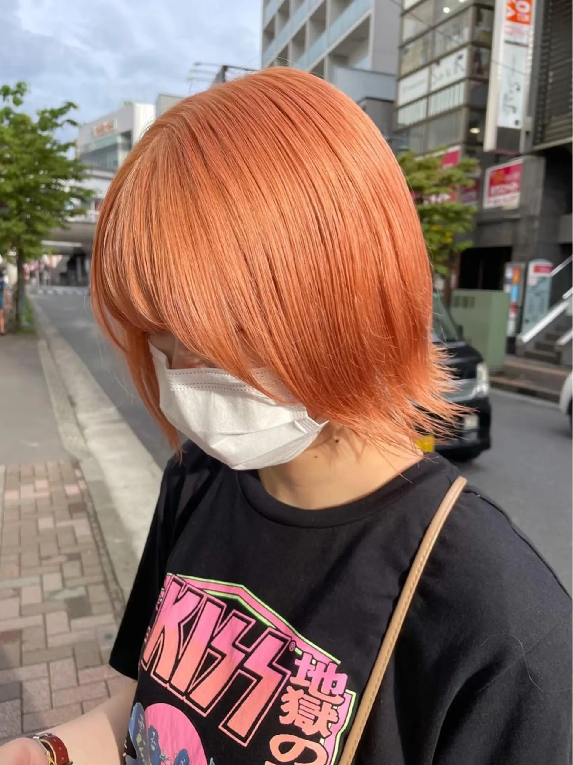 ショート カラー ベージュカラー 黒髪 ブリーチ ブルーカラー ブルーブラック 酸性ストレート 🤍🎀honokaのヘアスタイル