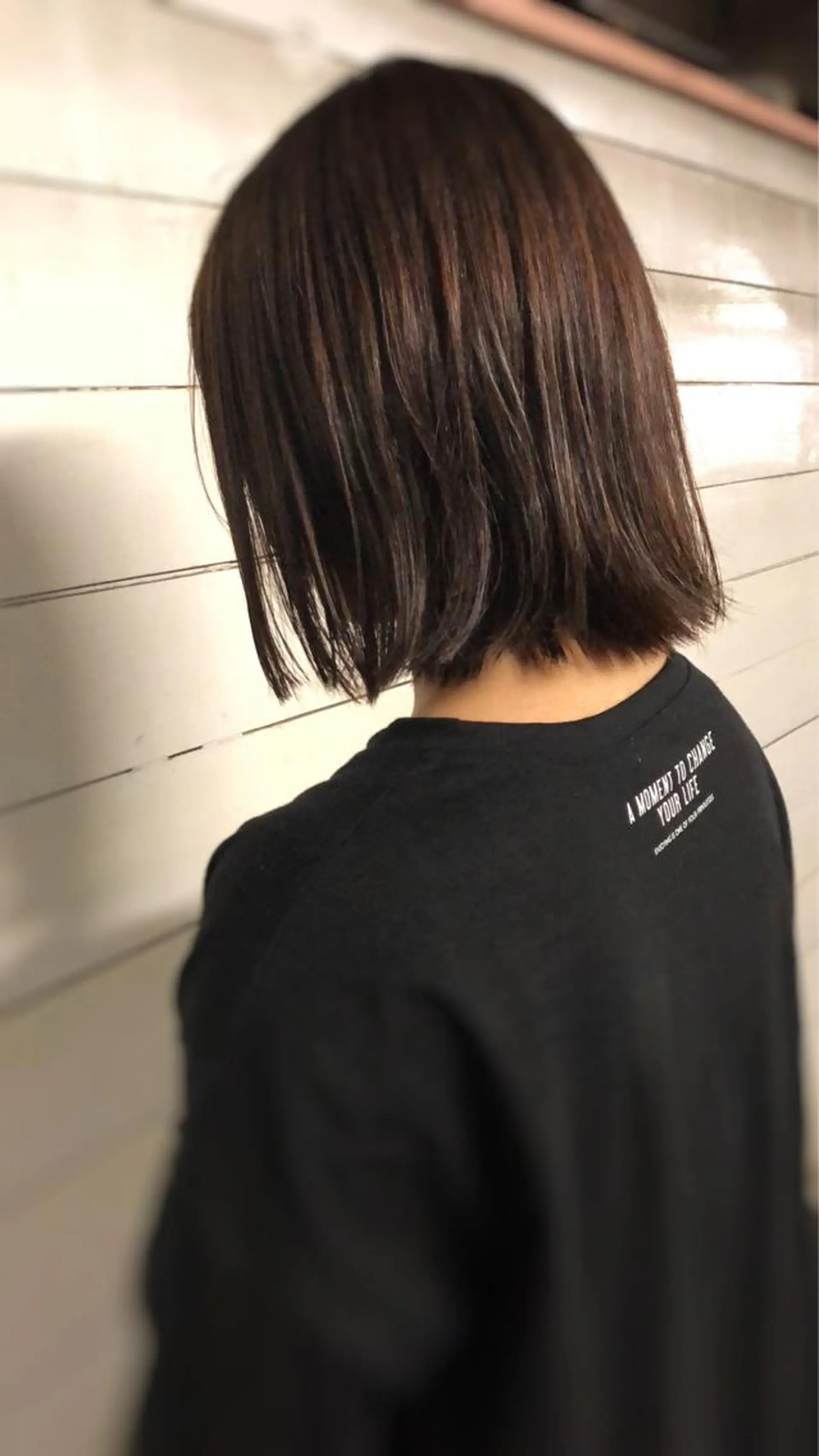 ミディアム カラー 切りっぱなしボブ ボブ MOLLA 浅香山店所属・谷口ゆめ/縮毛矯正/ カット/美眉ワックスのヘアスタイル