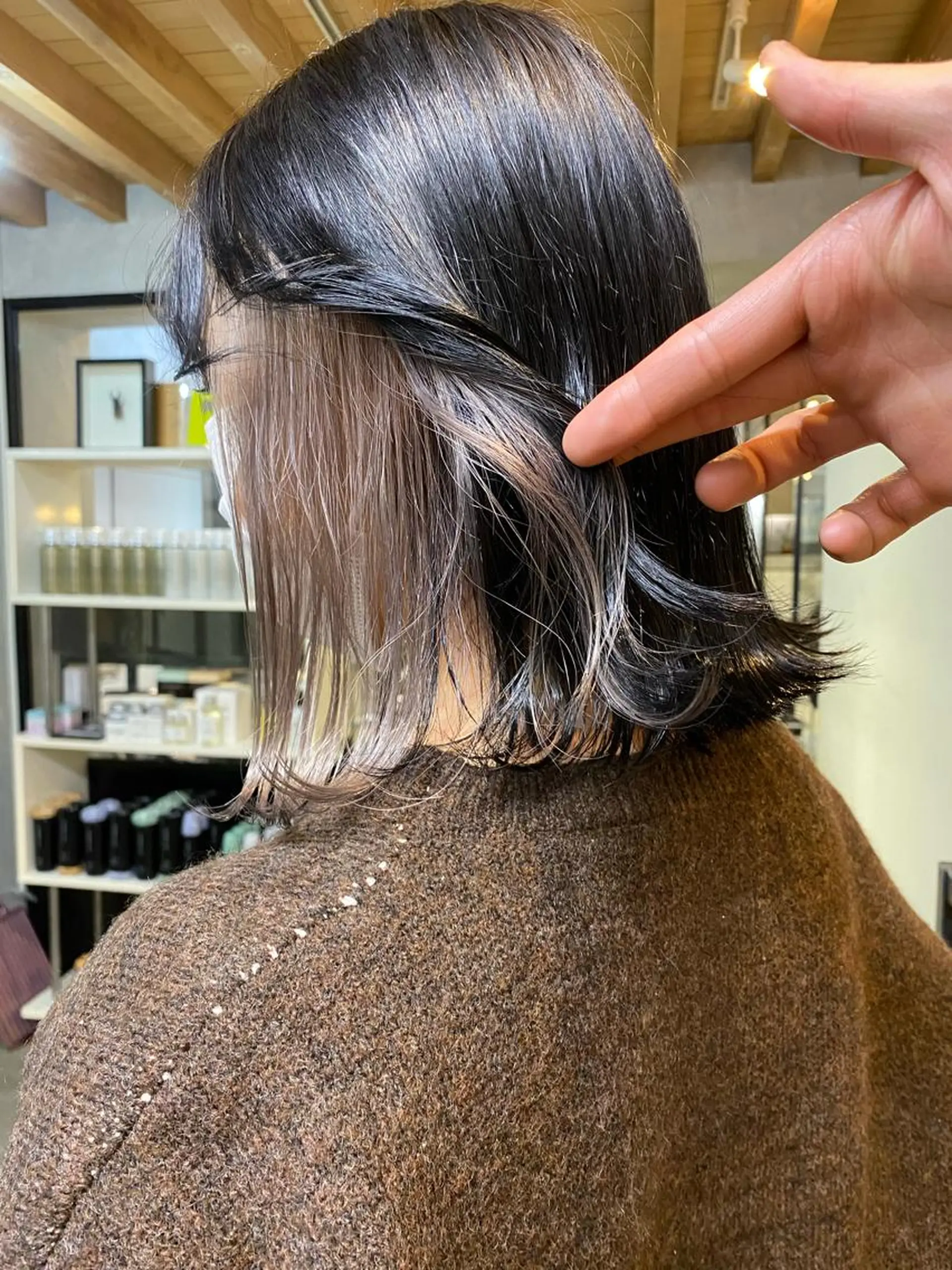 ショート カラー ヘアアレンジ 切りっぱなしボブ/ デザインカラー店長のヘアスタイル