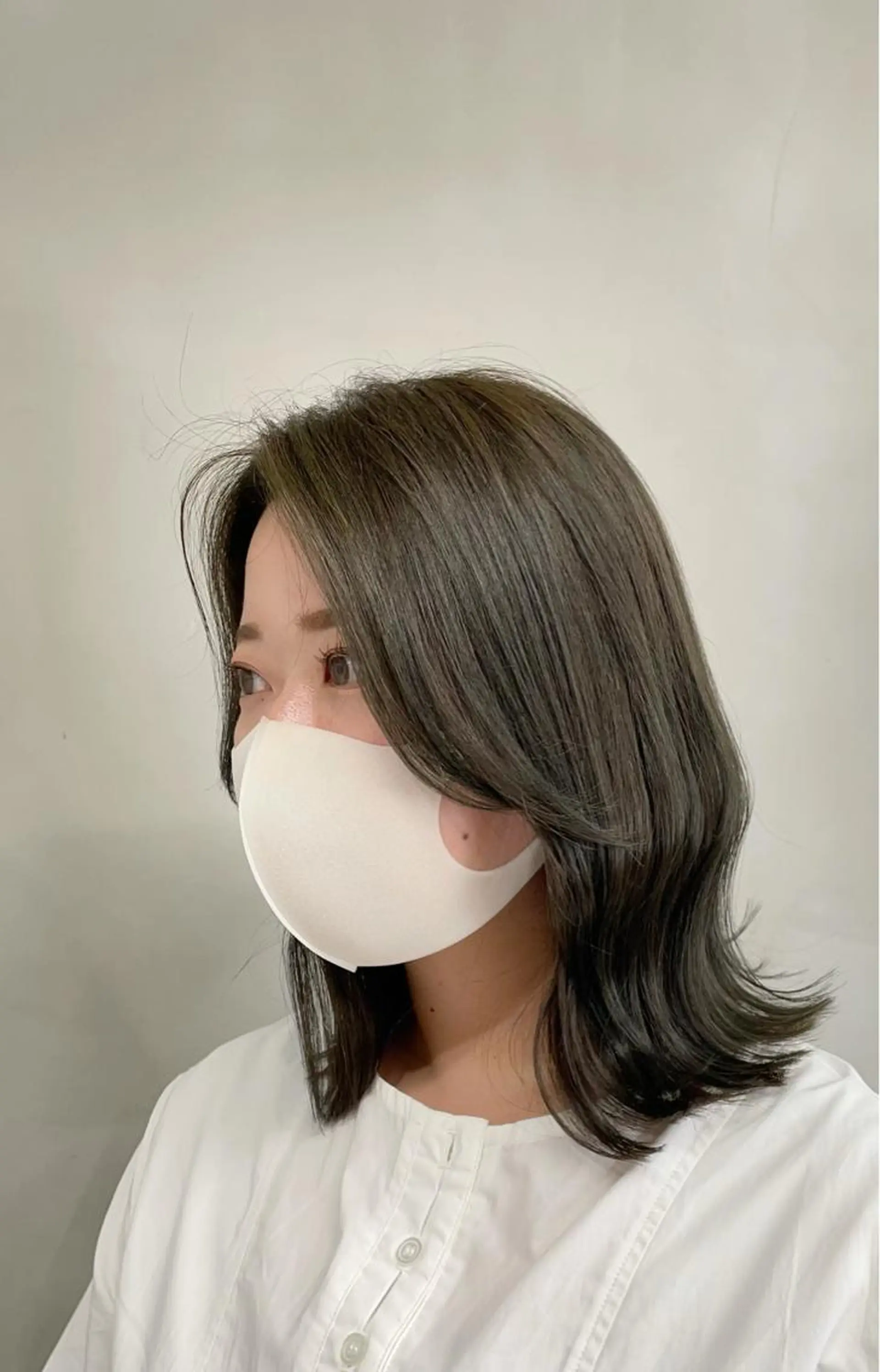 ミディアム カラー オリーブカラー カット ヘアカラー トリートメント 透け感カラー✂️ yuuのヘアスタイル