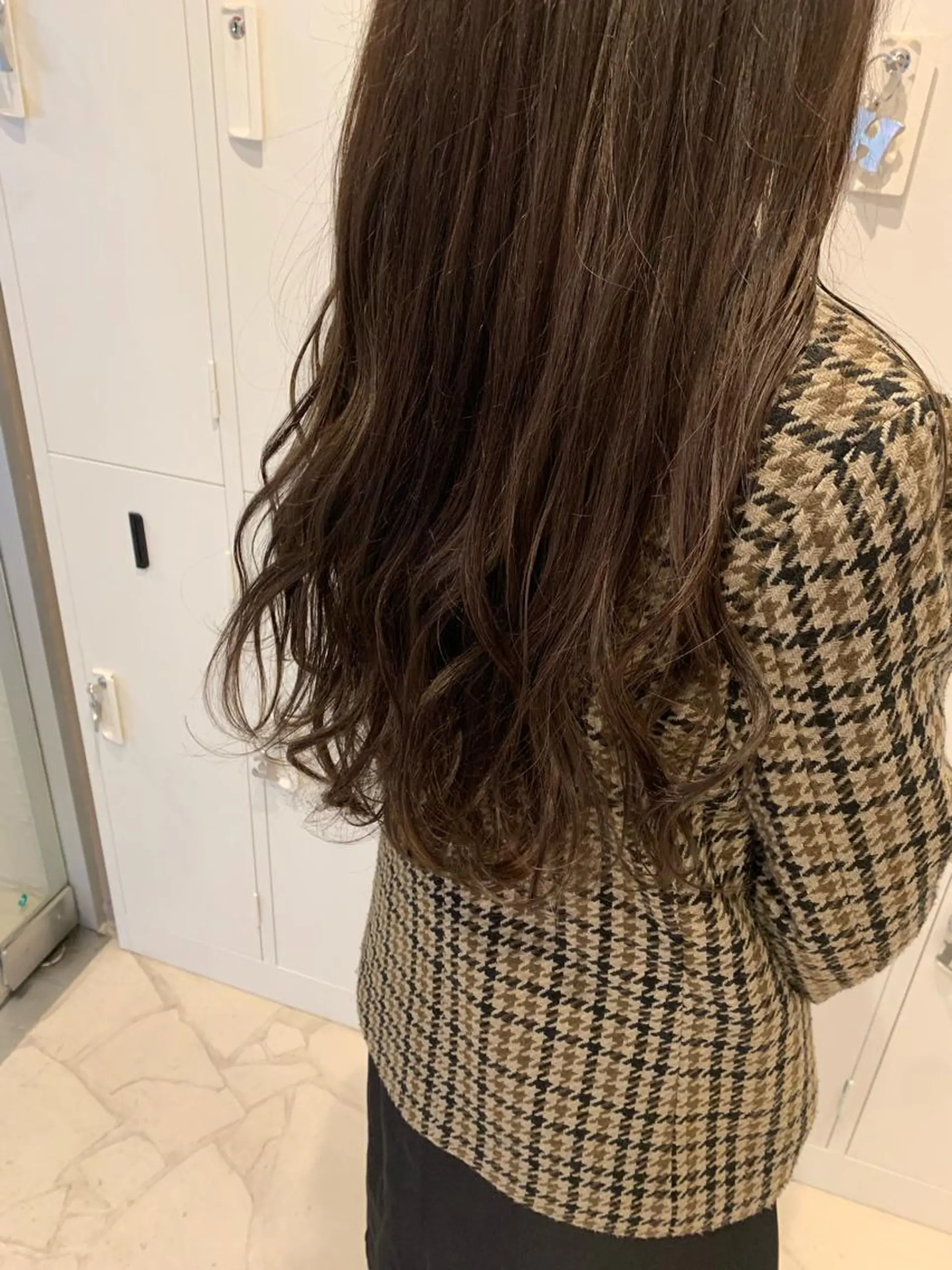 ロング カラー 透明感カラー グレージュ 髪質改善ストレート/ 東徳嶺 みくのヘアスタイル