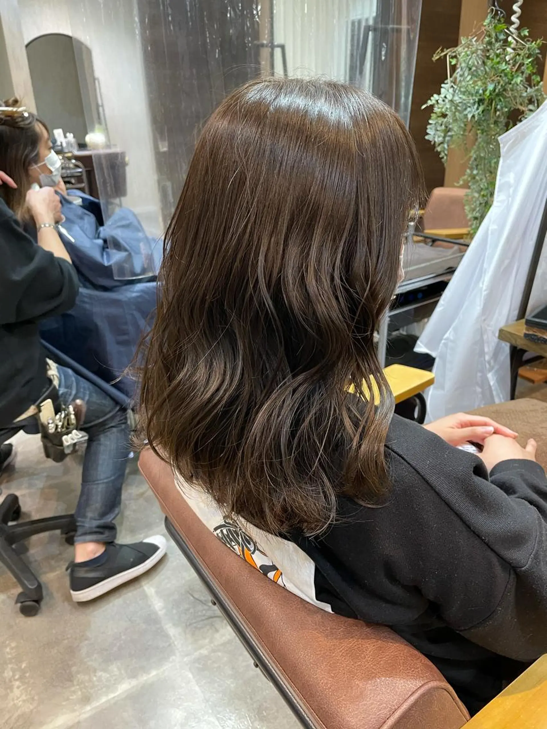 ミディアム カラー トリートメント カット ヘアカラー トリートメント newiGRANDE 🌈萩原聖也のヘアスタイル