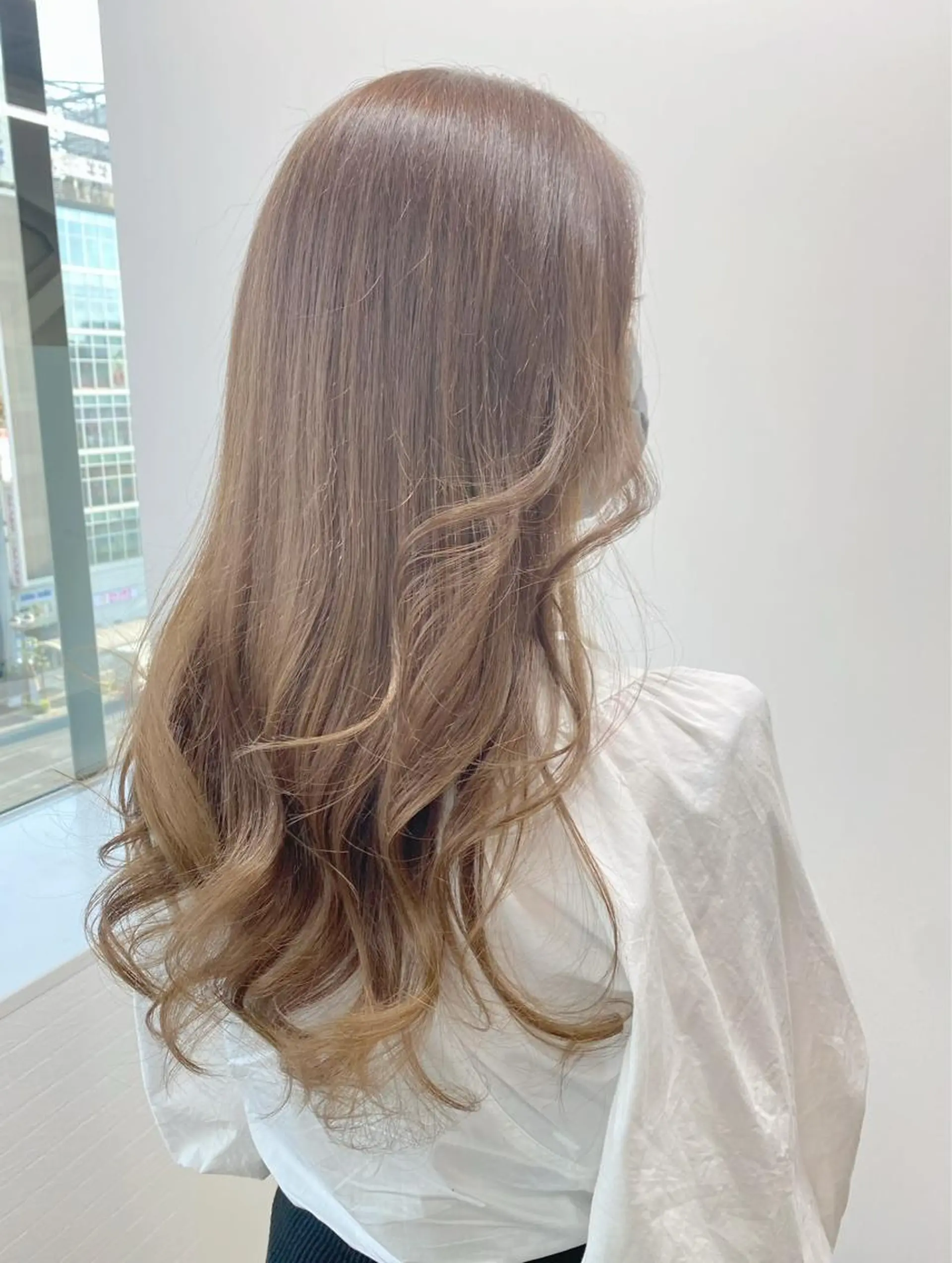 ロング カラー GRANLUSSO 〜グランルッソ駅前店所属・木口 嘉美のヘアスタイル