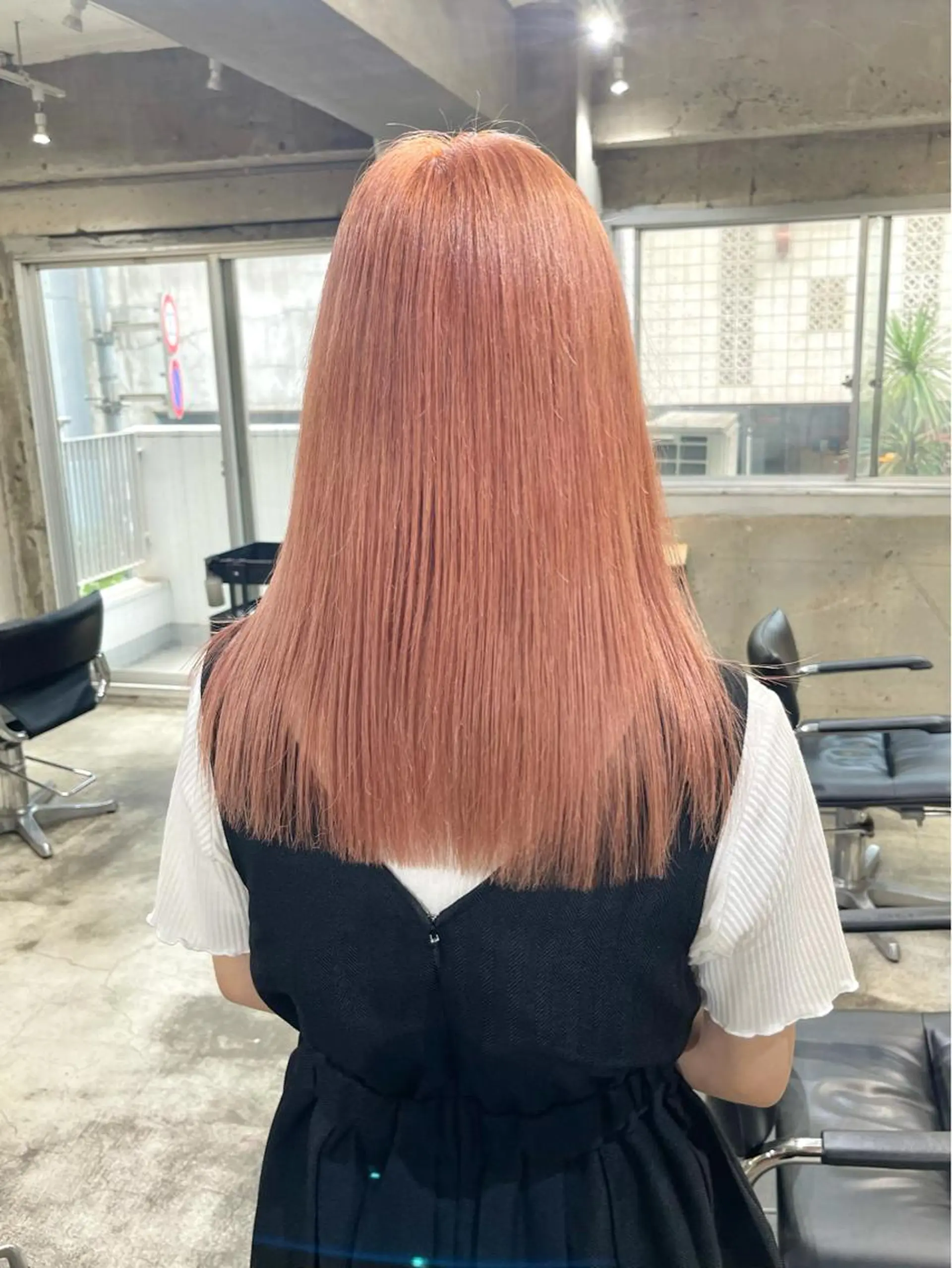セミロング カラー ハッシュカットとハイ トーン/HIROKIのヘアスタイル