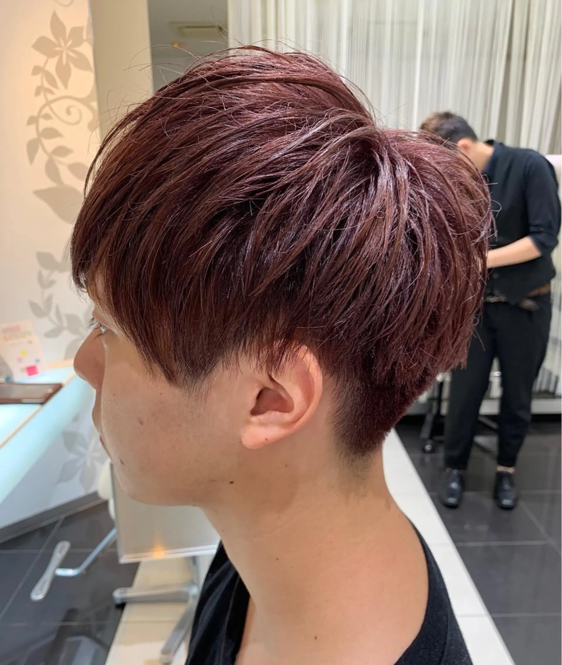 ショート カラー メンズ メンズブリーチ ブリーチ レッドカラー 赤み消しカラー /透明感カラー 上長のヘアスタイル