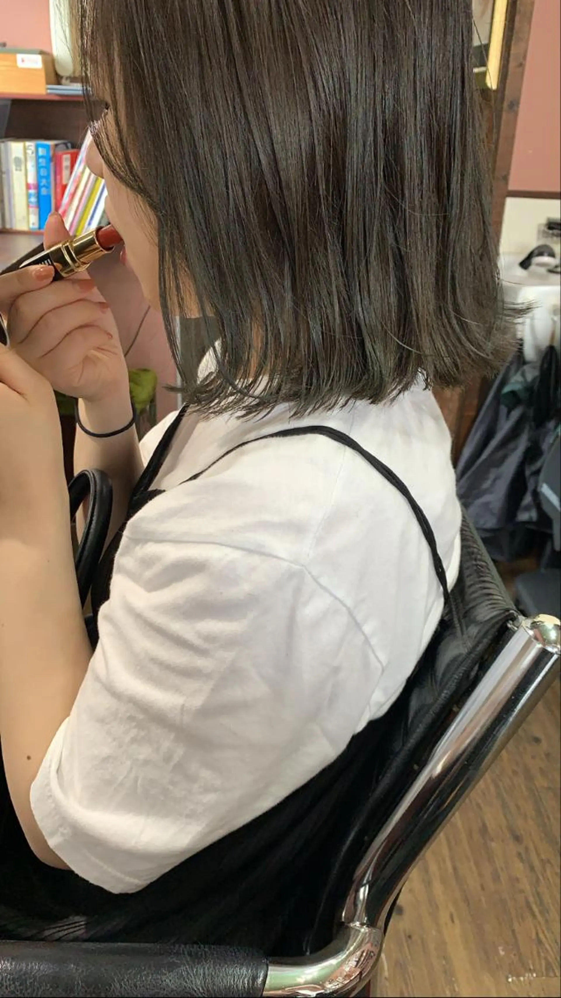 ミディアム カラー 切りっぱなしボブ ボブ chouette/ 根本優希のヘアスタイル