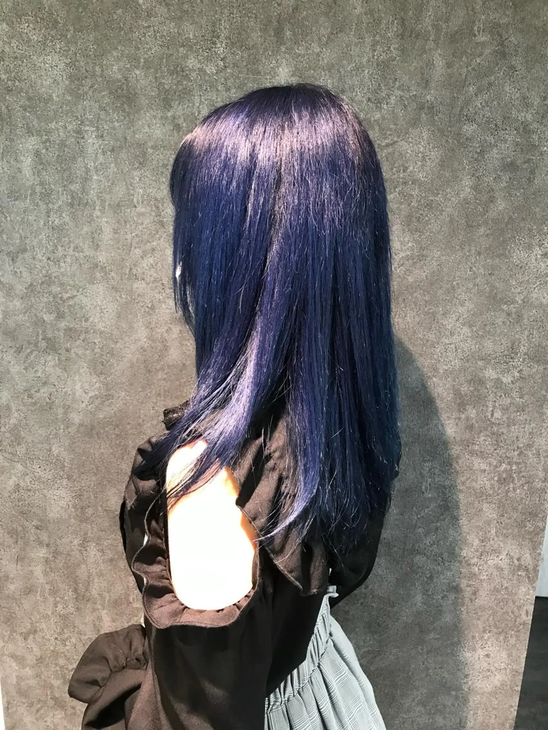 セミロング カラー ブルーカラー ブルーバイオレット バイオレットカラー Renatus店長 金子裕美のヘアスタイル