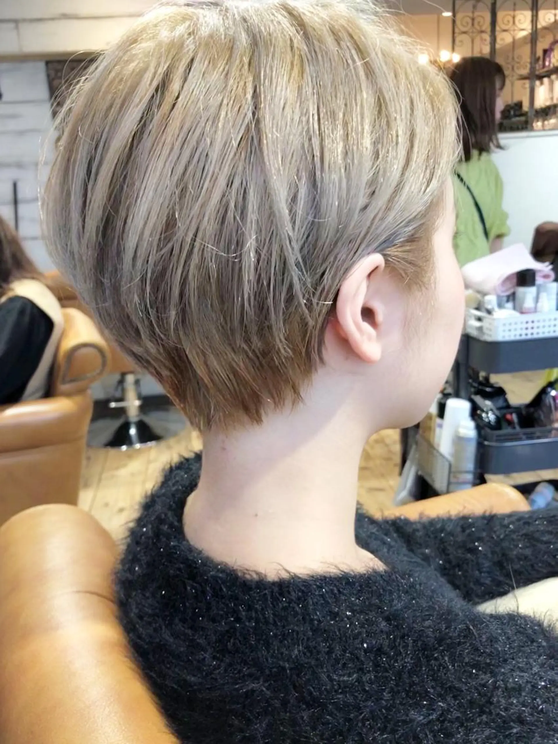 ショート ヘアカラー CUORE クオーレのヘアスタイル