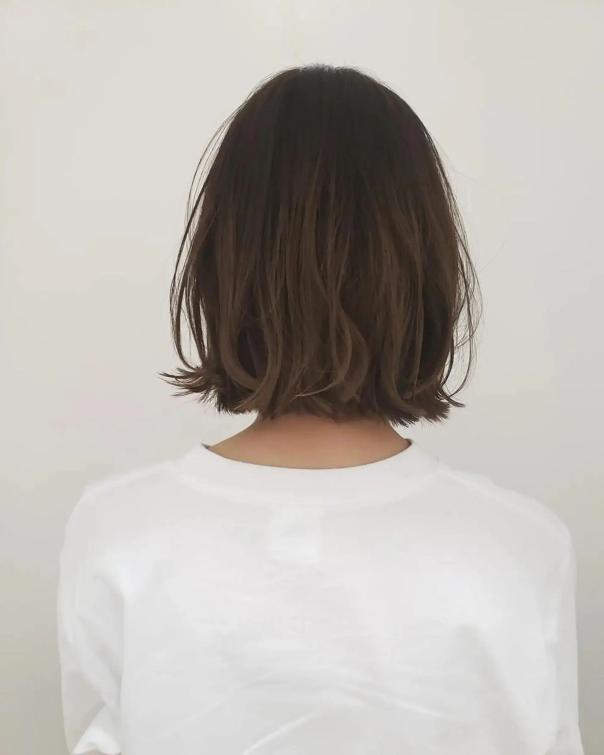 ミディアム ボブ 外ハネヘア 奈良 慎司のヘアスタイル