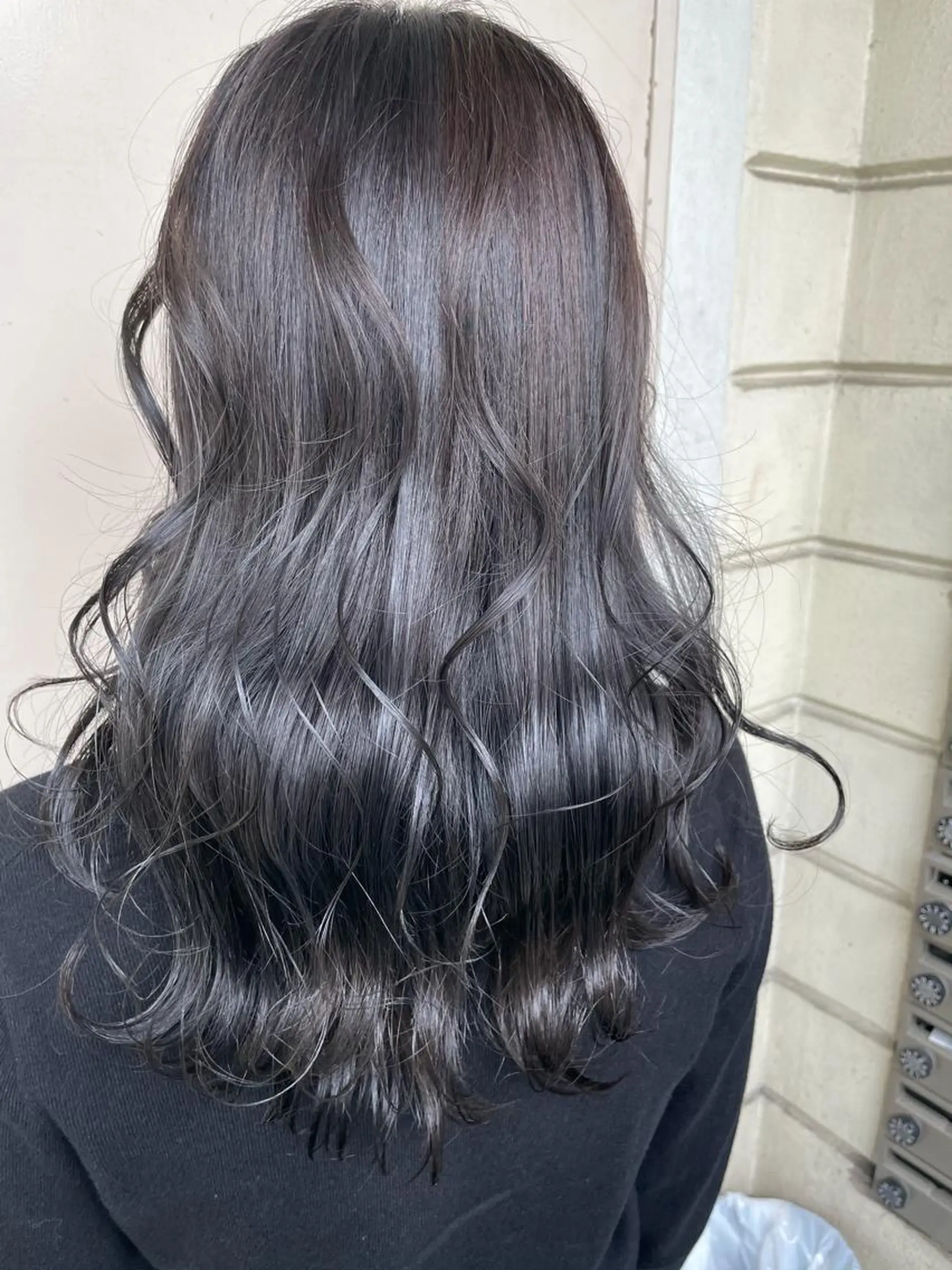 セミロング カラー kr2s アメ村のヘアスタイル