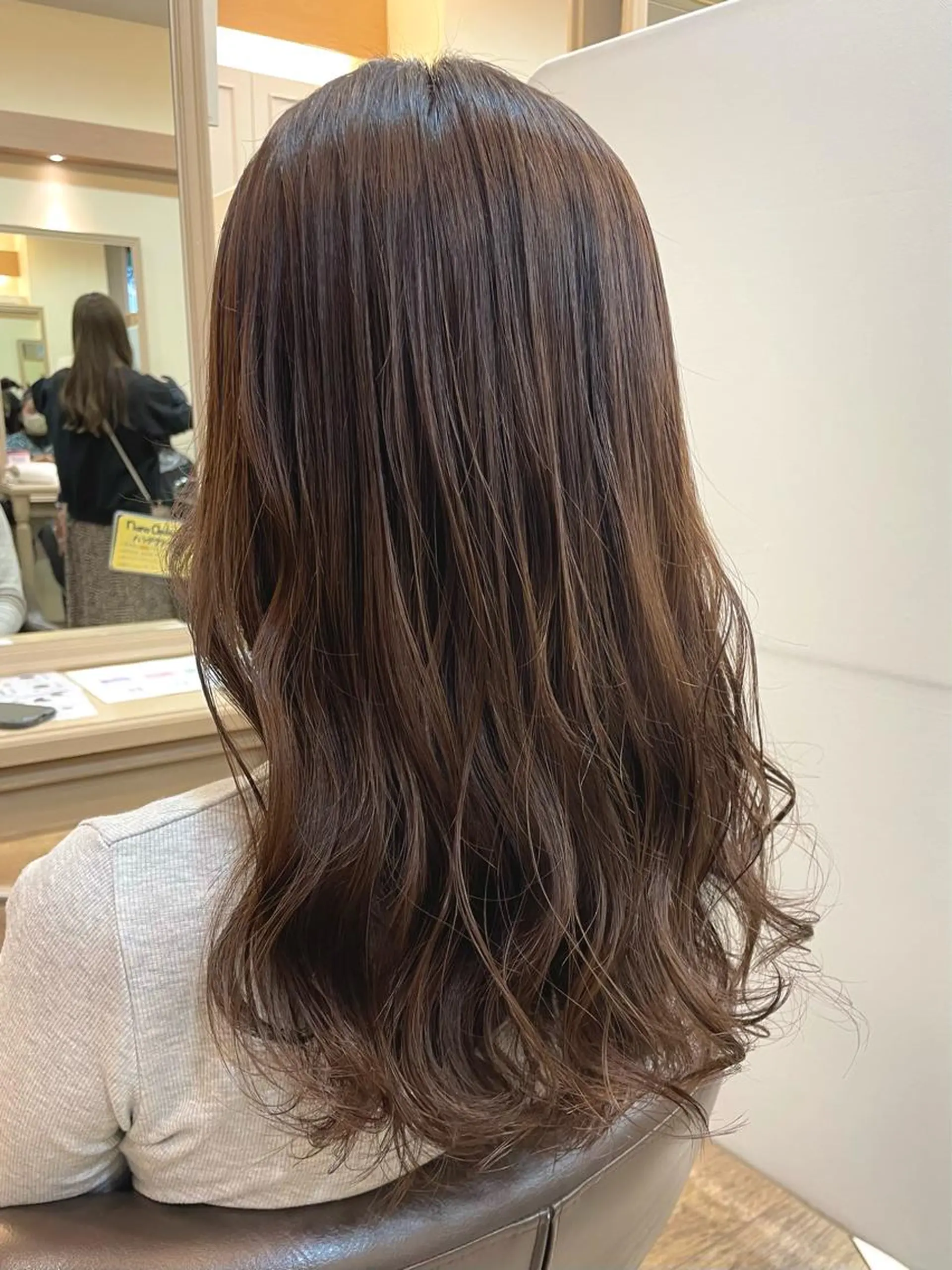 ロング カラー ベージュカラー ブラウンカラー ブラウンベージュ カット ヘアカラー メンズパーマ🌀/ 中村郁未のヘアスタイル