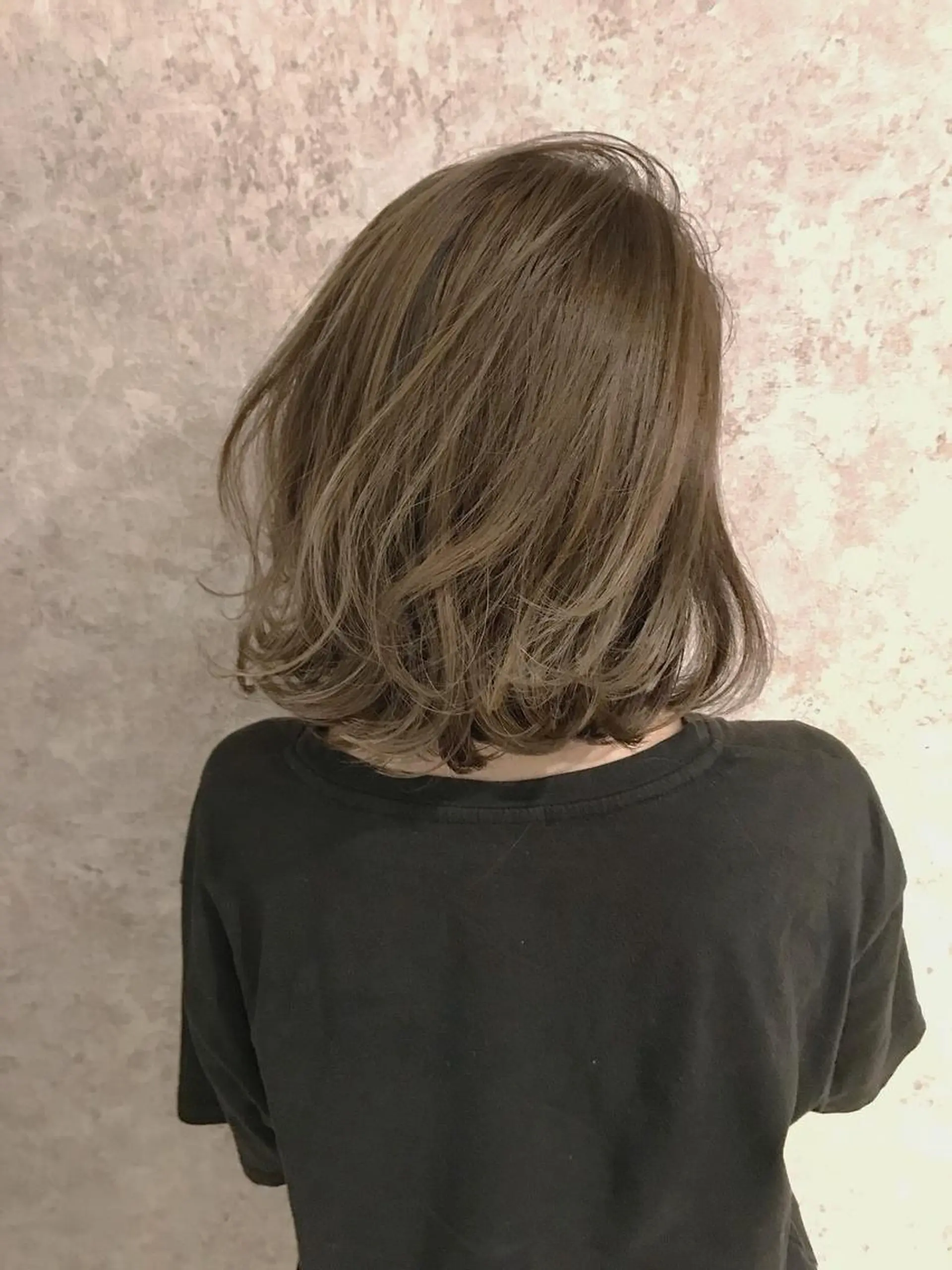 ミディアム カラー パーマ 小顔カット✨ 村上宏樹のヘアスタイル