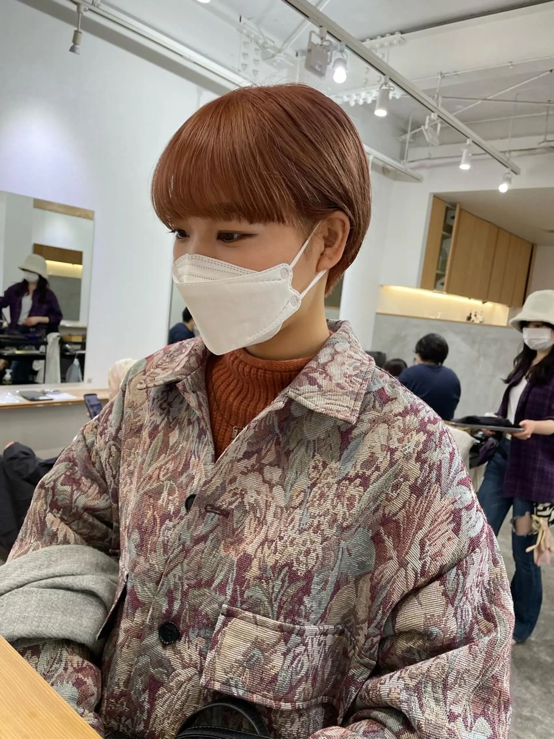 ショート カラー ベージュカラー ハイトーンカラー ピンクカラー ピンクベージュ ショートヘア カット ヘアカラー トリートメント パーマ/透明感カラー /ボブ/吉田一生のヘアスタイル