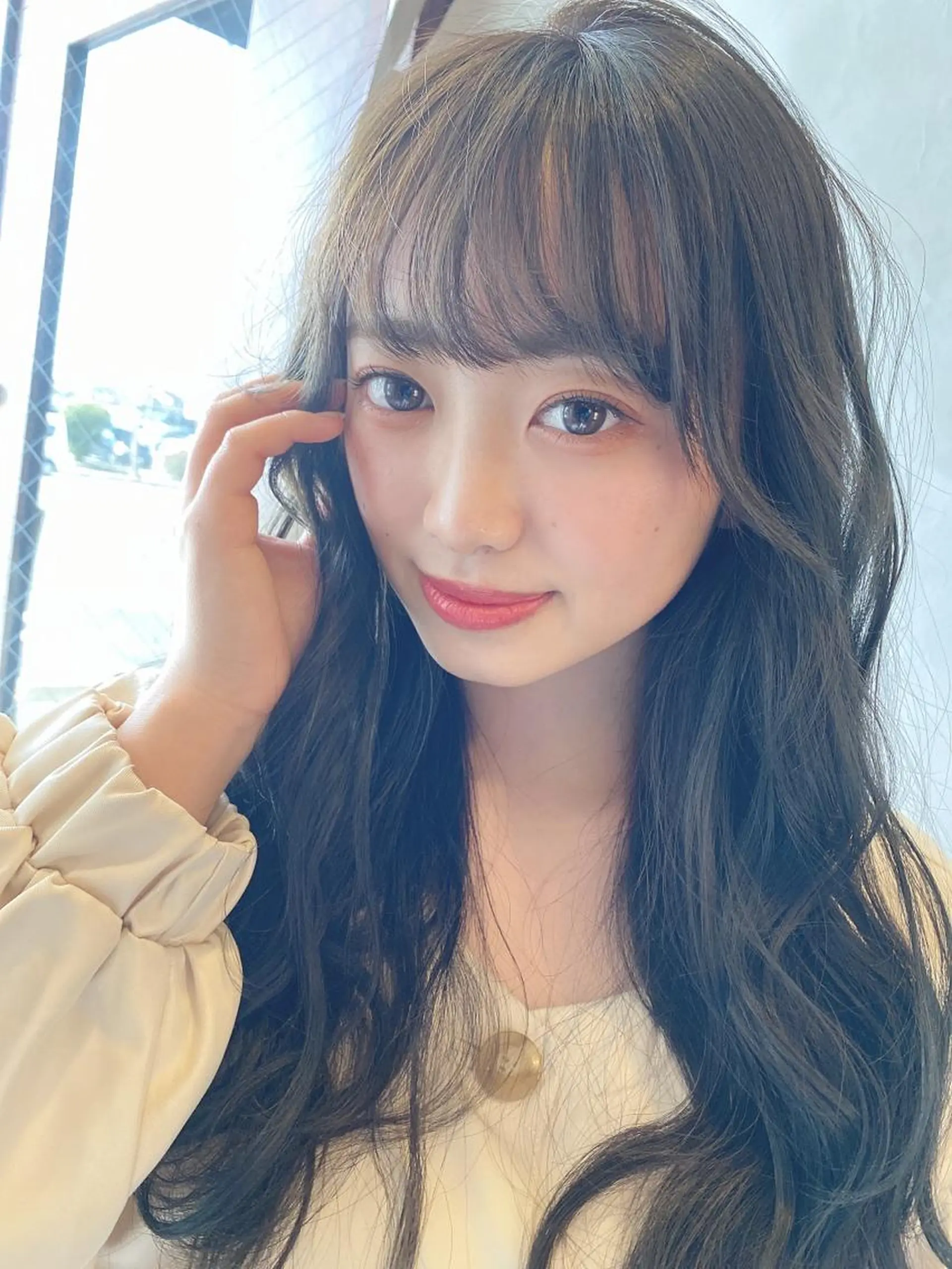 セミロング アッシュ 具志 正太のヘアスタイル