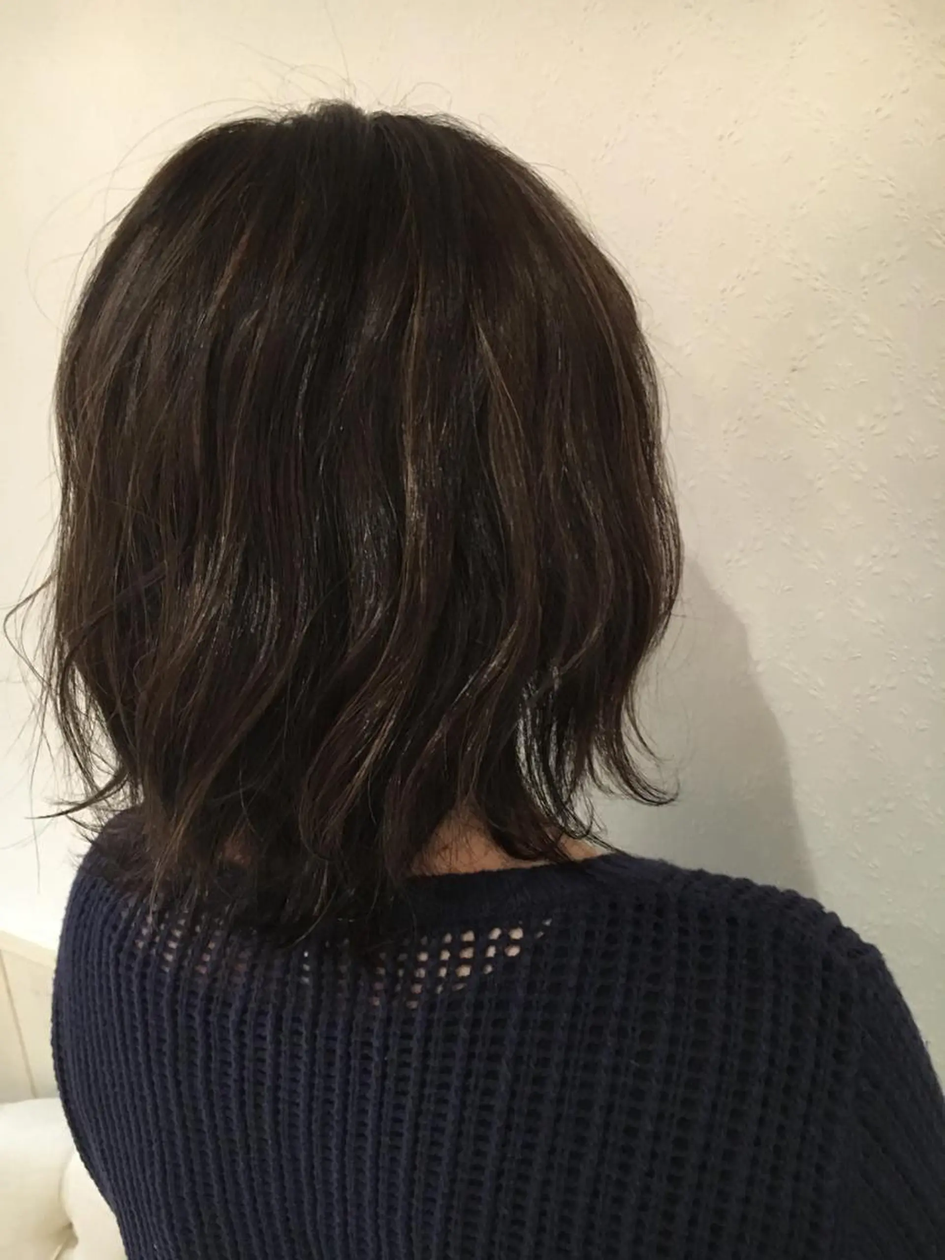 セミロング カラー ヘアカラー 宮内 真乃のヘアスタイル