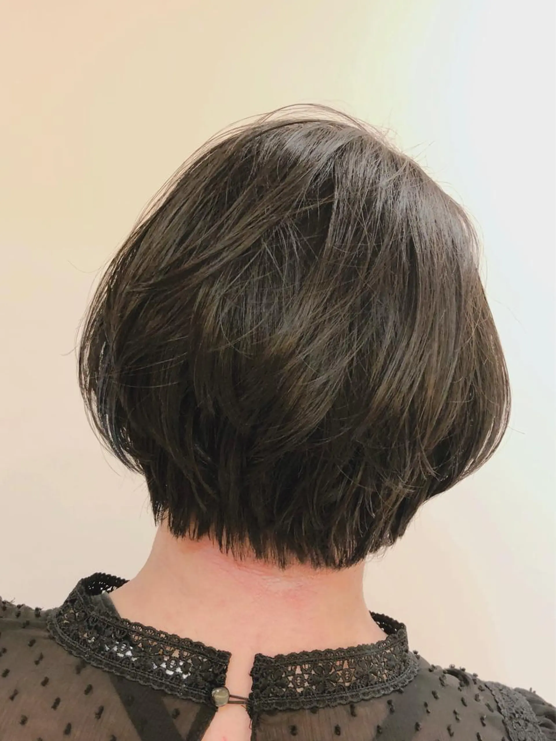 ショート 小野寺 モエカのヘアスタイル