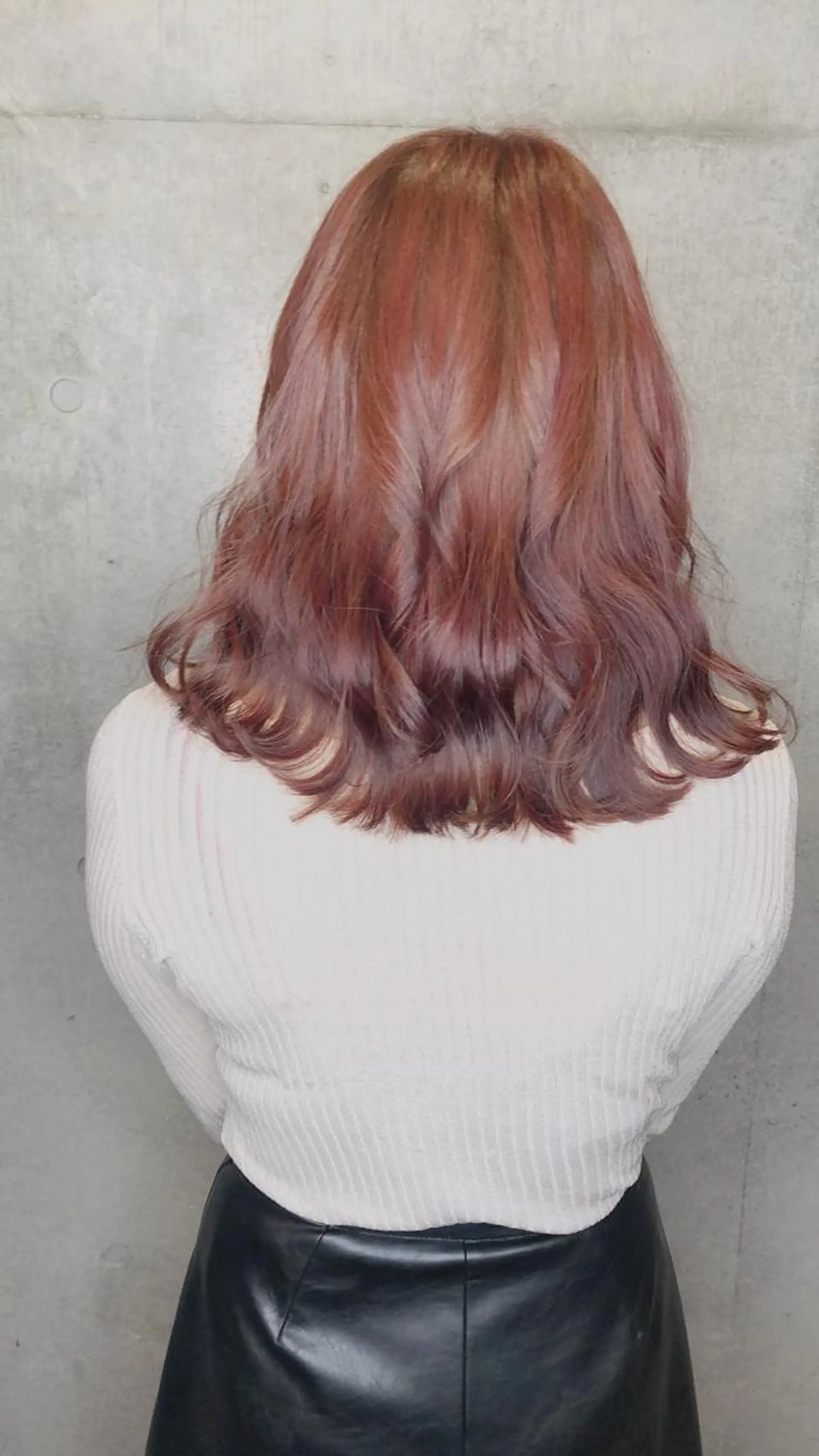 ミディアム カラー パーマ ヘアアレンジ メンズ キッズ ネイル マツエク・マツパ 編み込みエクステ プルエクステ シールエクステ メンズハイライト メンズインナーカラー ACHFILO モデル募集のヘアスタイル