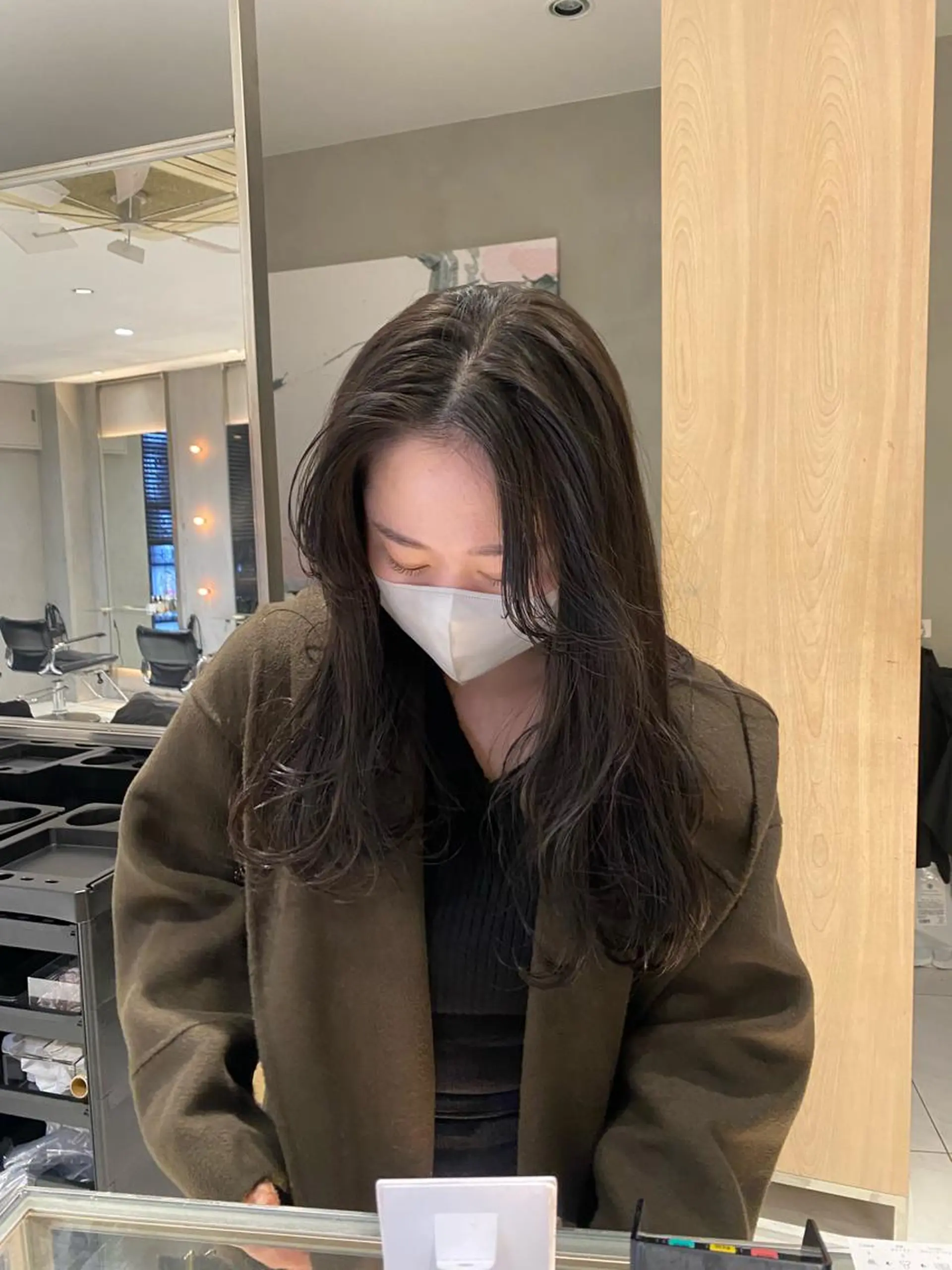 ロング カラー カット ヘアカラー トリートメント ヘッドスパ ヘアセット 艶髪/ダークトーン 🩶丸山日向のヘアスタイル