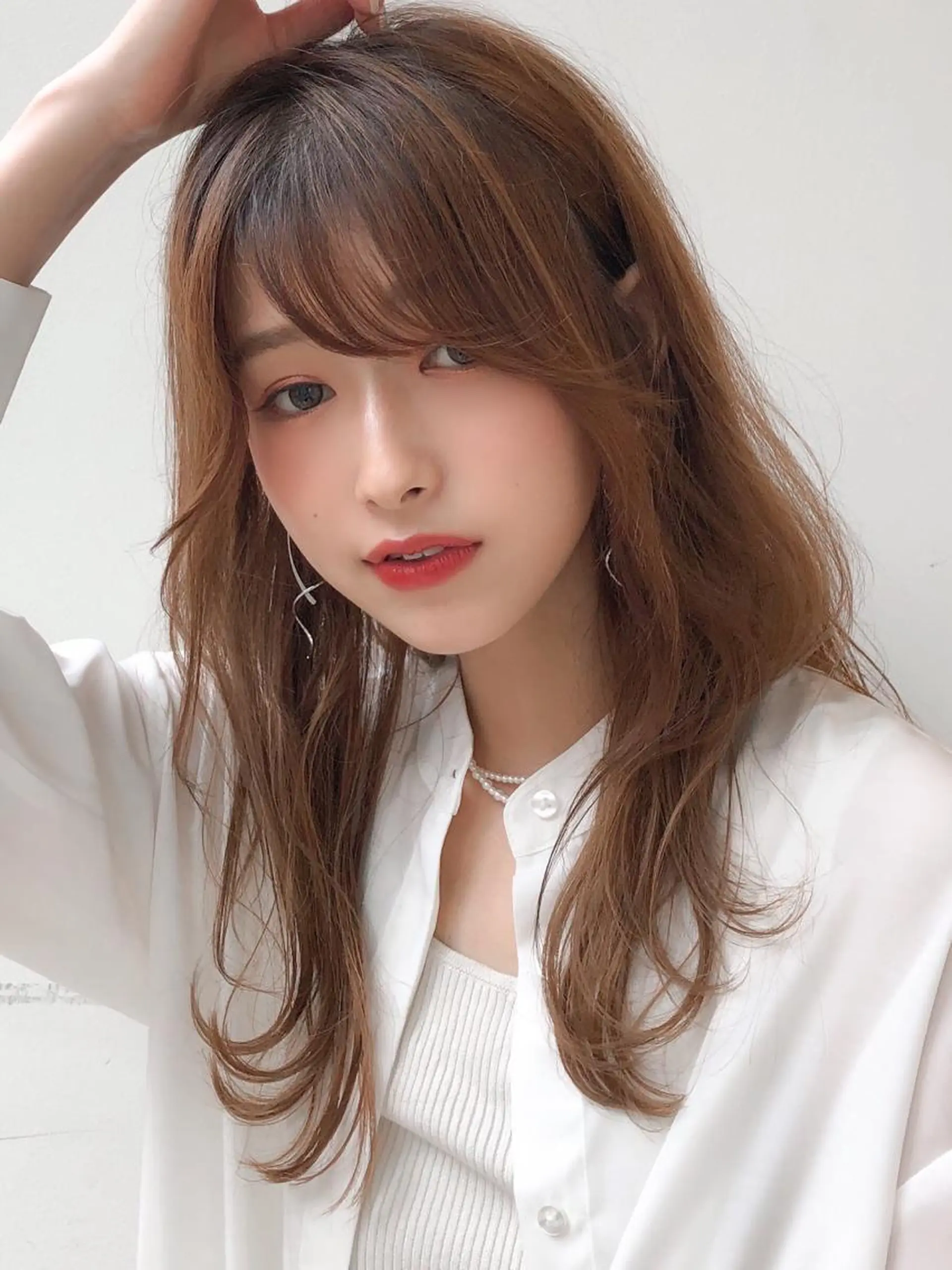 セミロング レイヤーカット 佐藤 侑哉のヘアスタイル