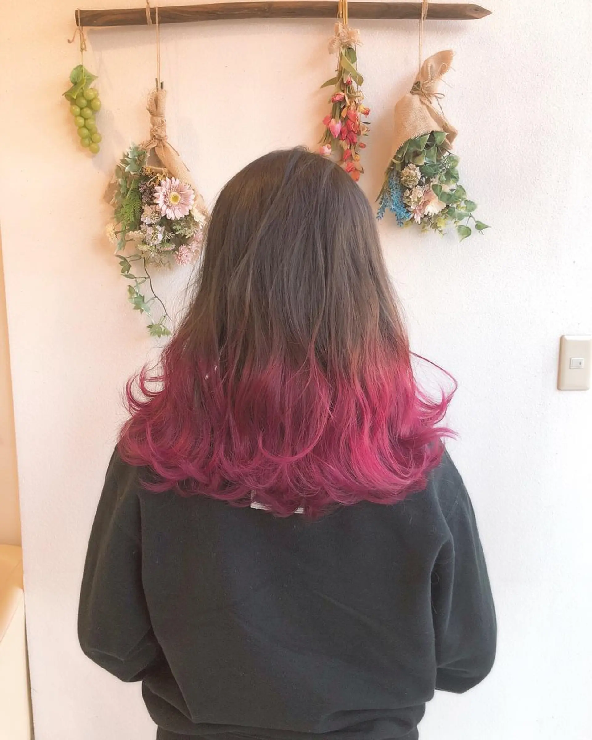 ロング カラー ヘアカラー 山口 明日花のヘアスタイル