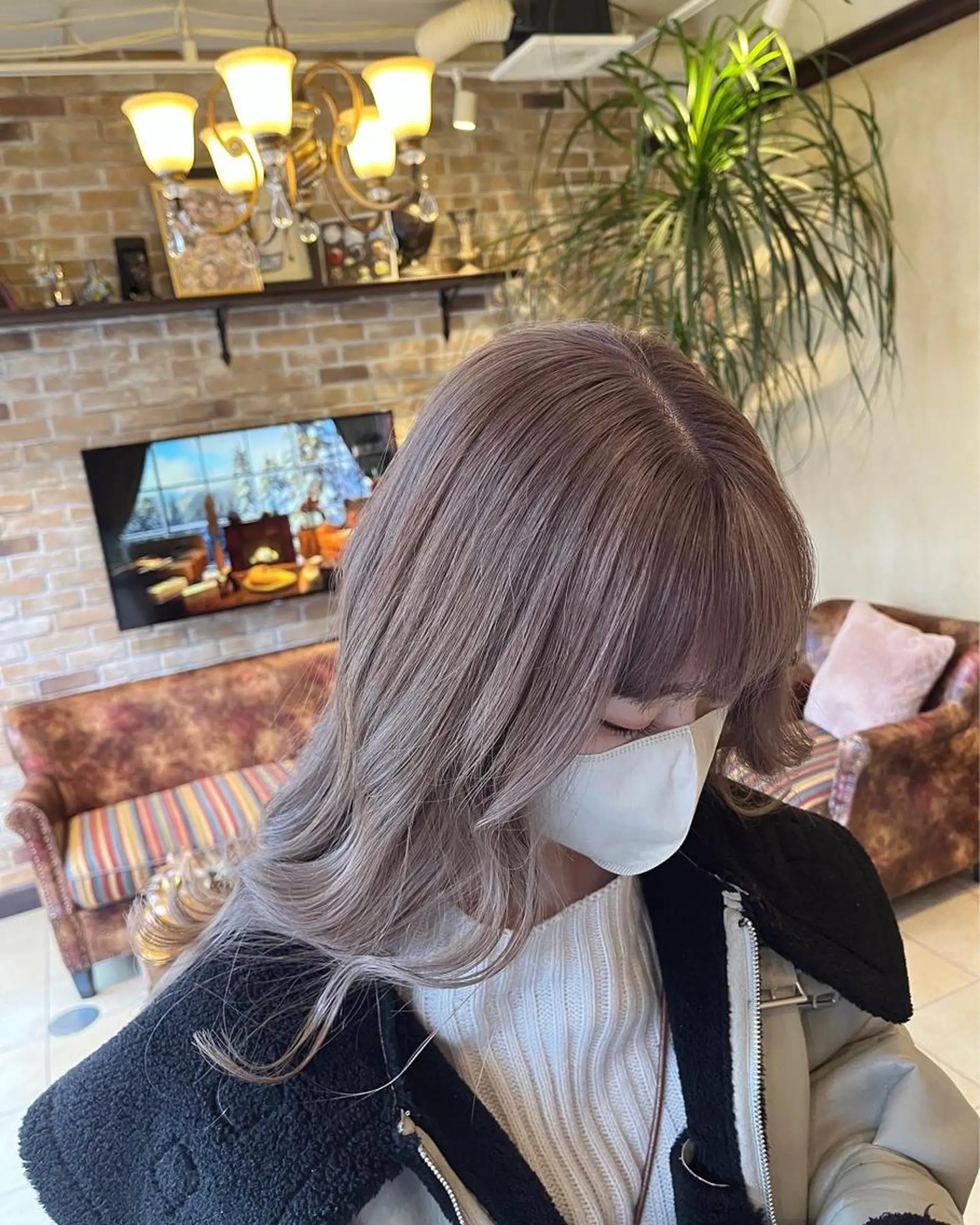 ロング ヘアカラー 🧡ミルクティー/ レイヤー🧡ショウナのヘアスタイル