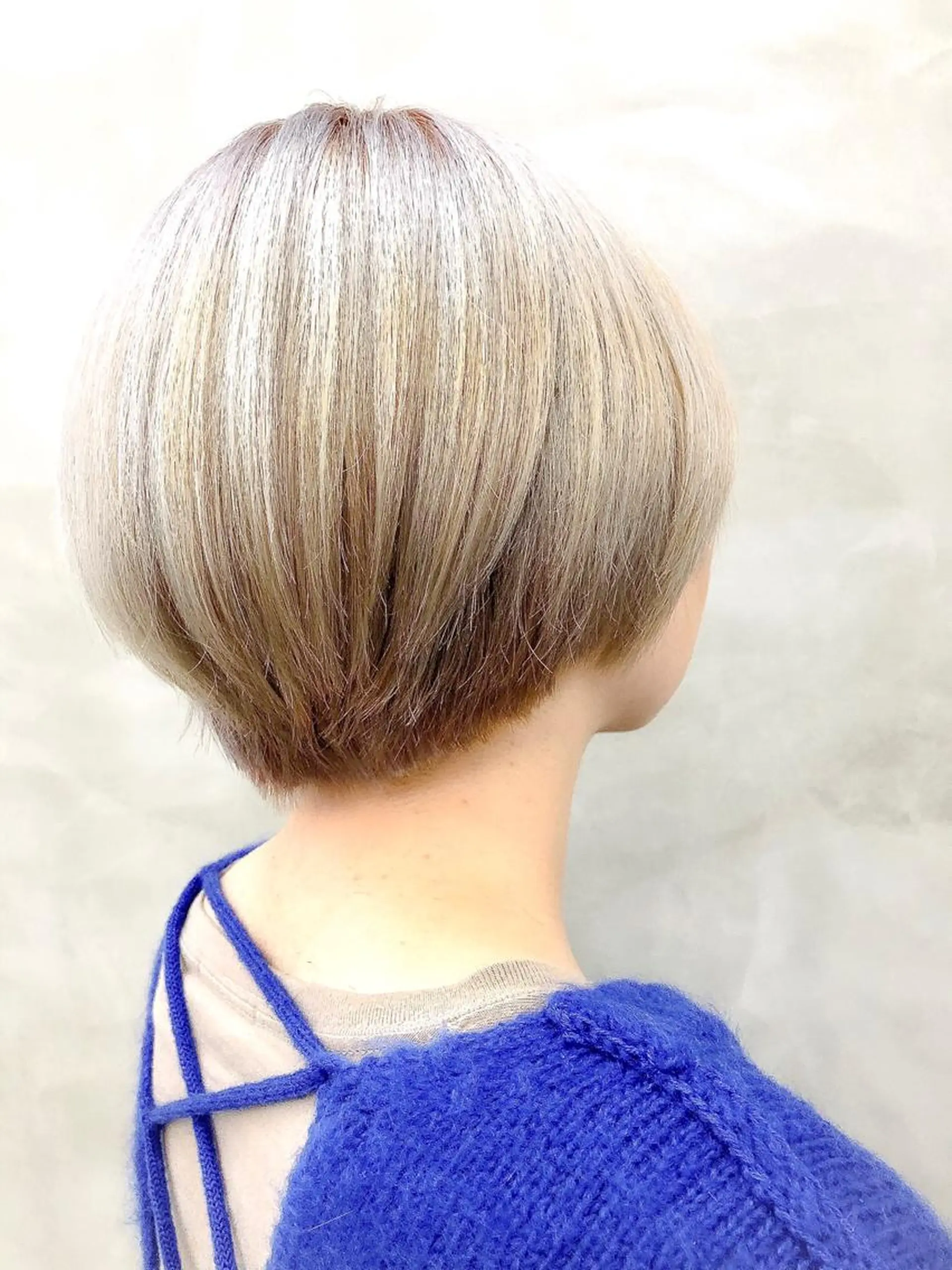 ショート カラー ブロンド ホワイトブロンド ショートヘア ショート・ボブ 徳竹淳一のヘアスタイル