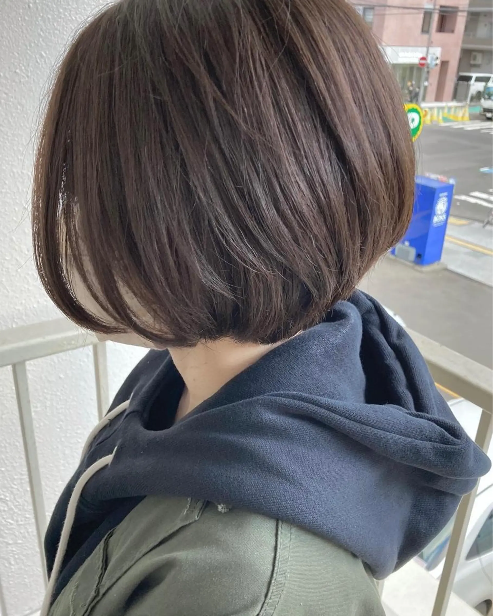 ショート アッシュ roka ノゾミのヘアスタイル