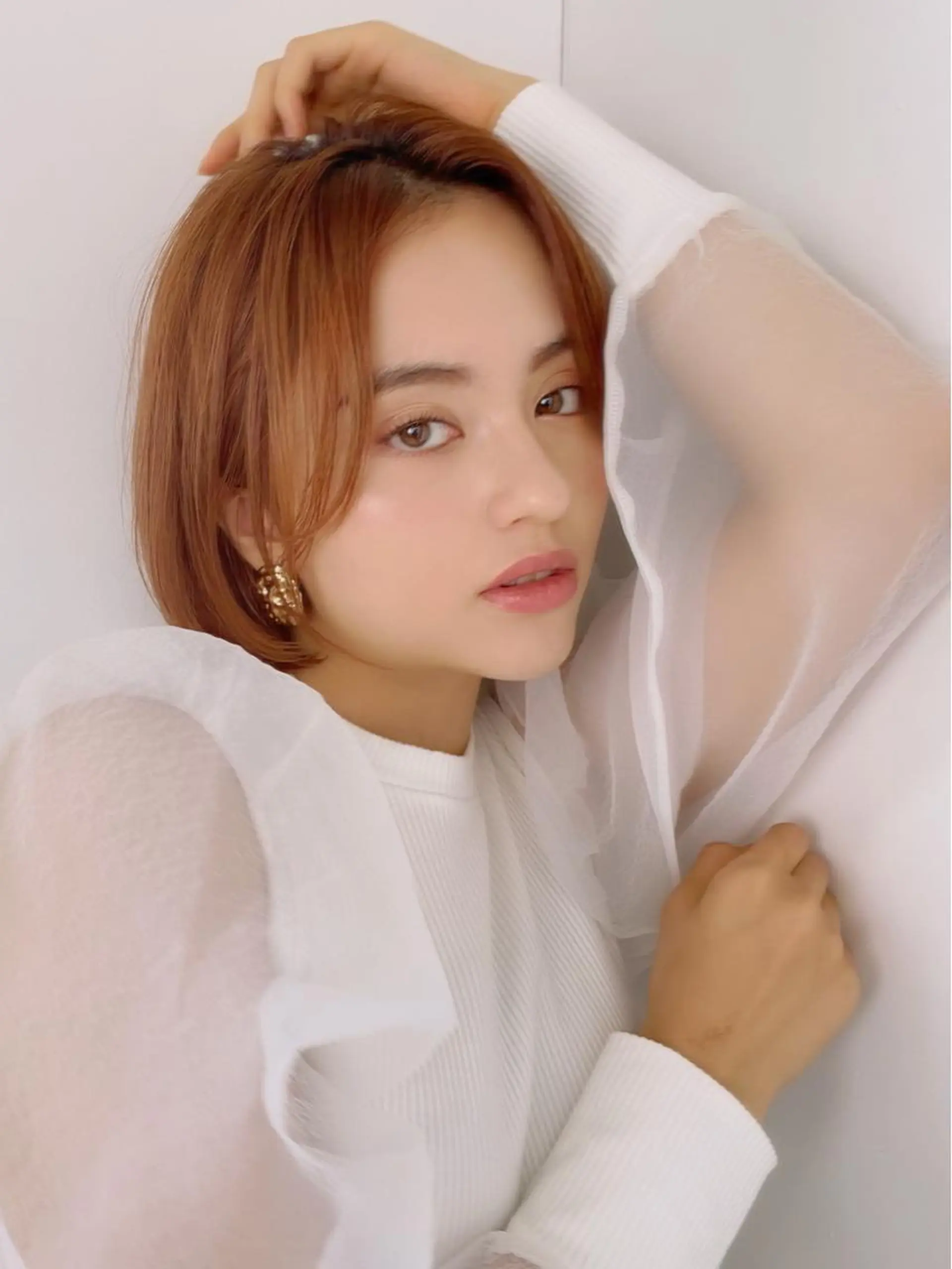ミディアム カラー ベージュカラー オレンジ オレンジベージュ ボブ ヘアカラー トリートメント chama レイヤーカットのヘアスタイル