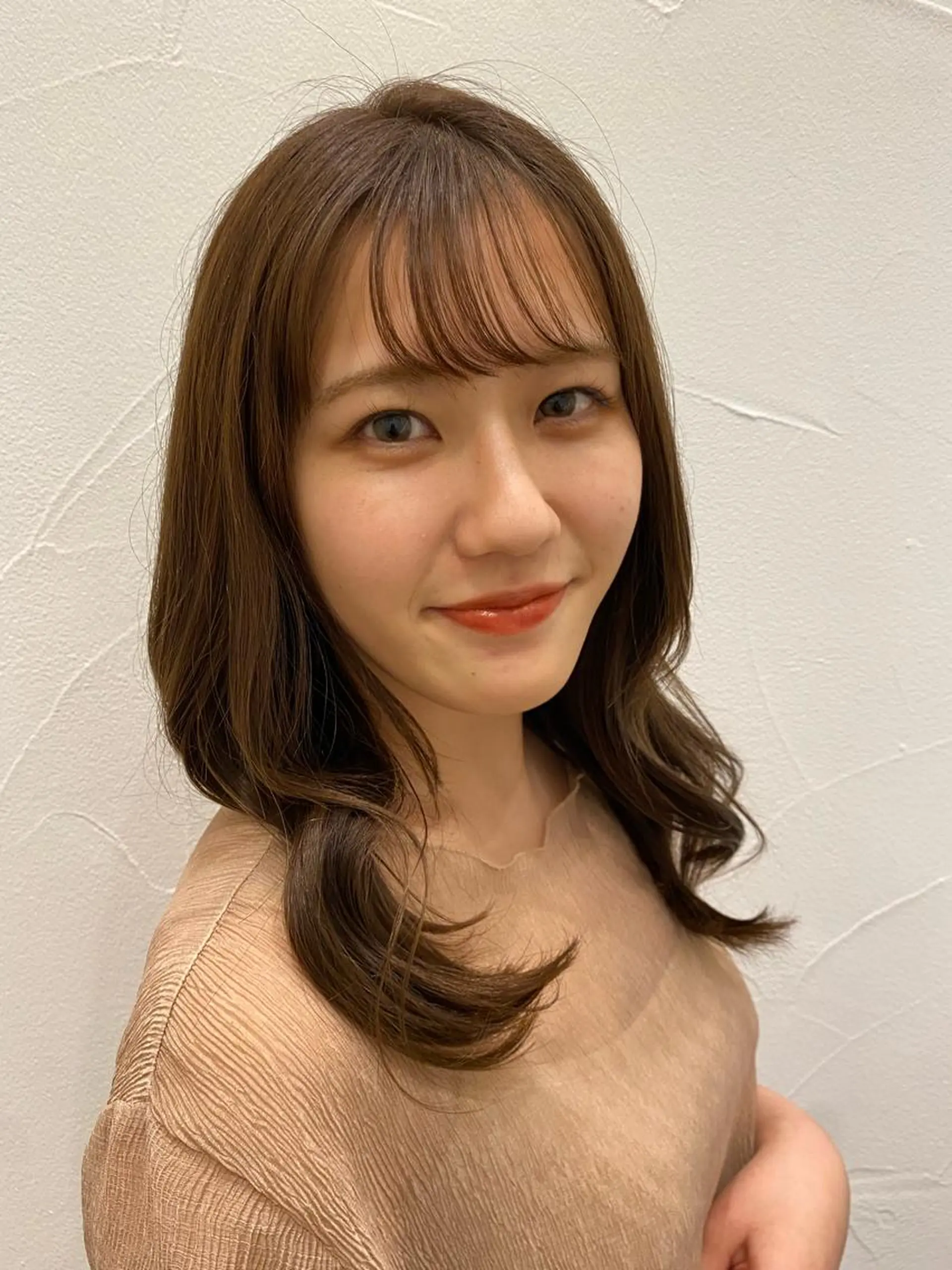 ロング カラー アッシュ アッシュブラウン ブラウンカラー カット ヘアカラー トリートメント Ash中目黒店 榊間茜のヘアスタイル