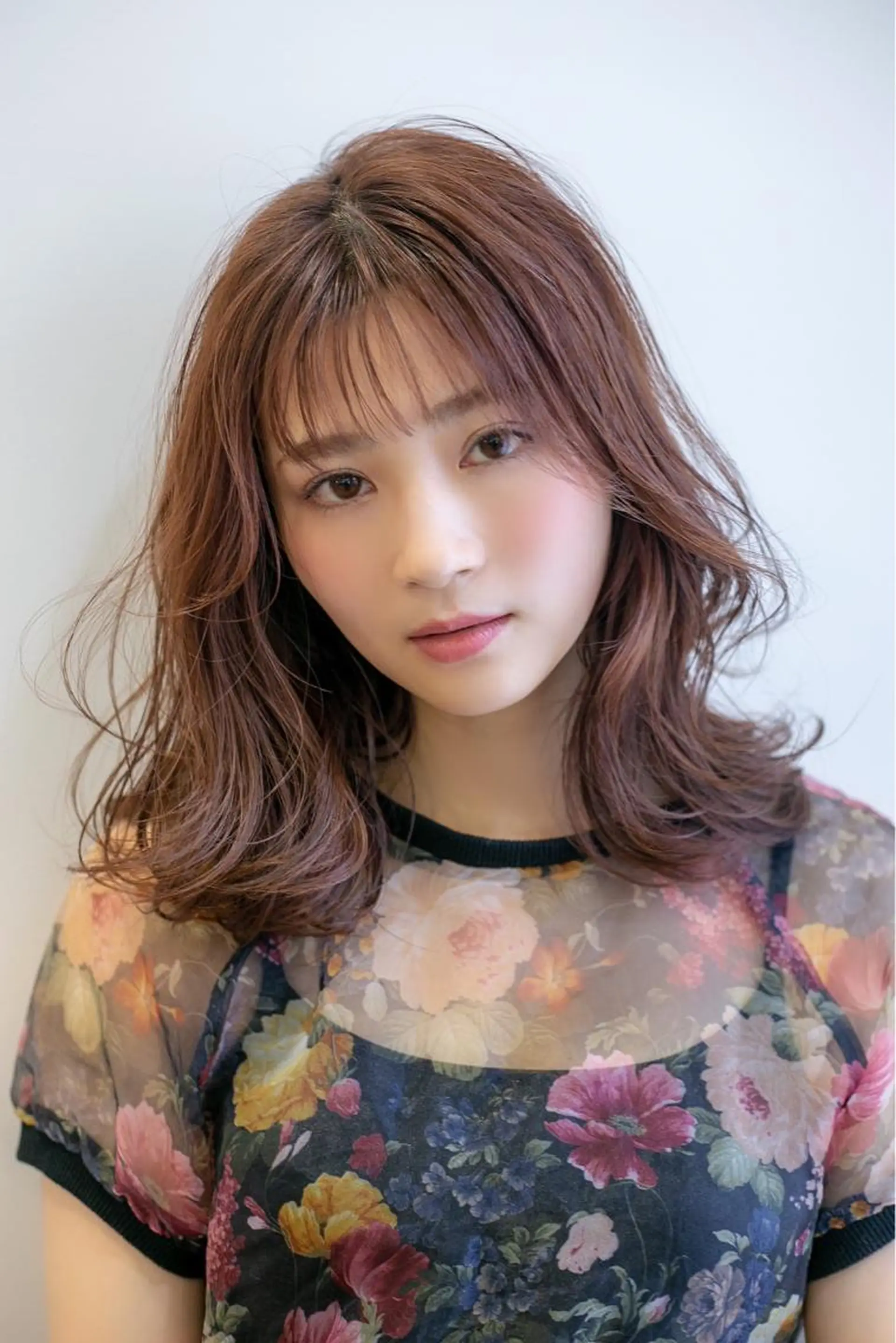 ミディアム ヘアカラー トリートメント ioe 茶屋町のヘアスタイル
