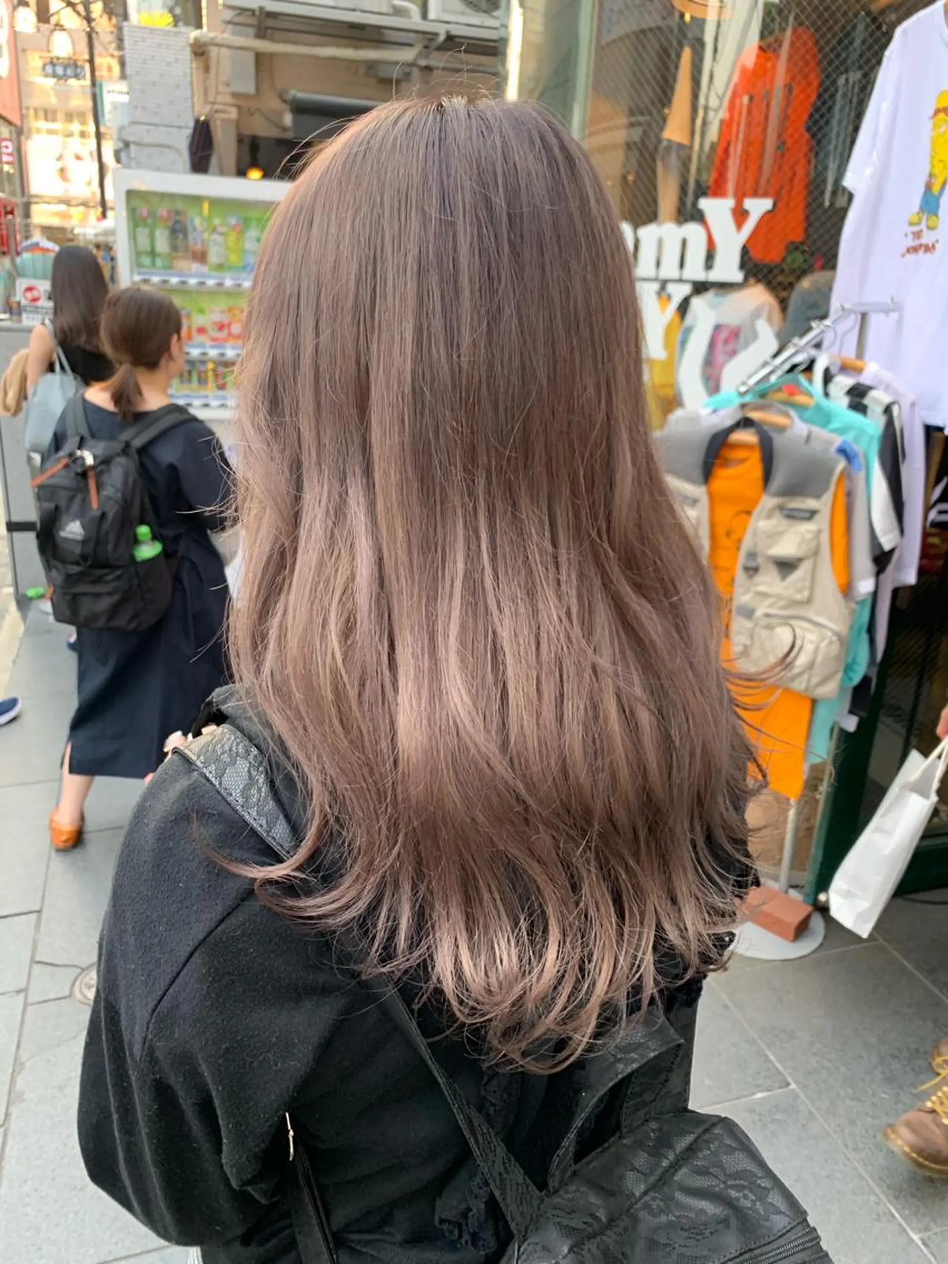 セミロング カラー ピンクベージュ/新潟 万代/高橋桃葉🍑のヘアスタイル